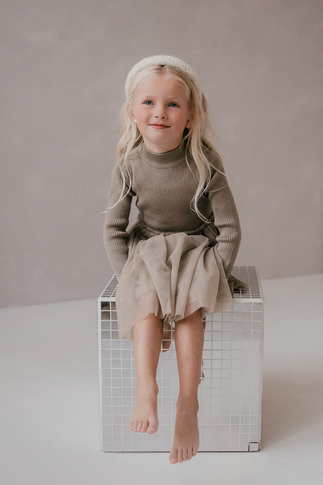 gezinsfotoshoot-leukfotografie-puur-ongedwongen-studio-the-loft-5