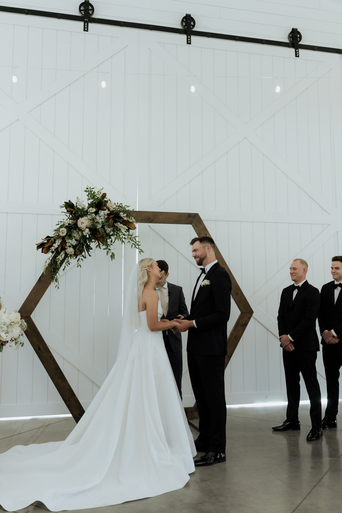 pile-wedding-641