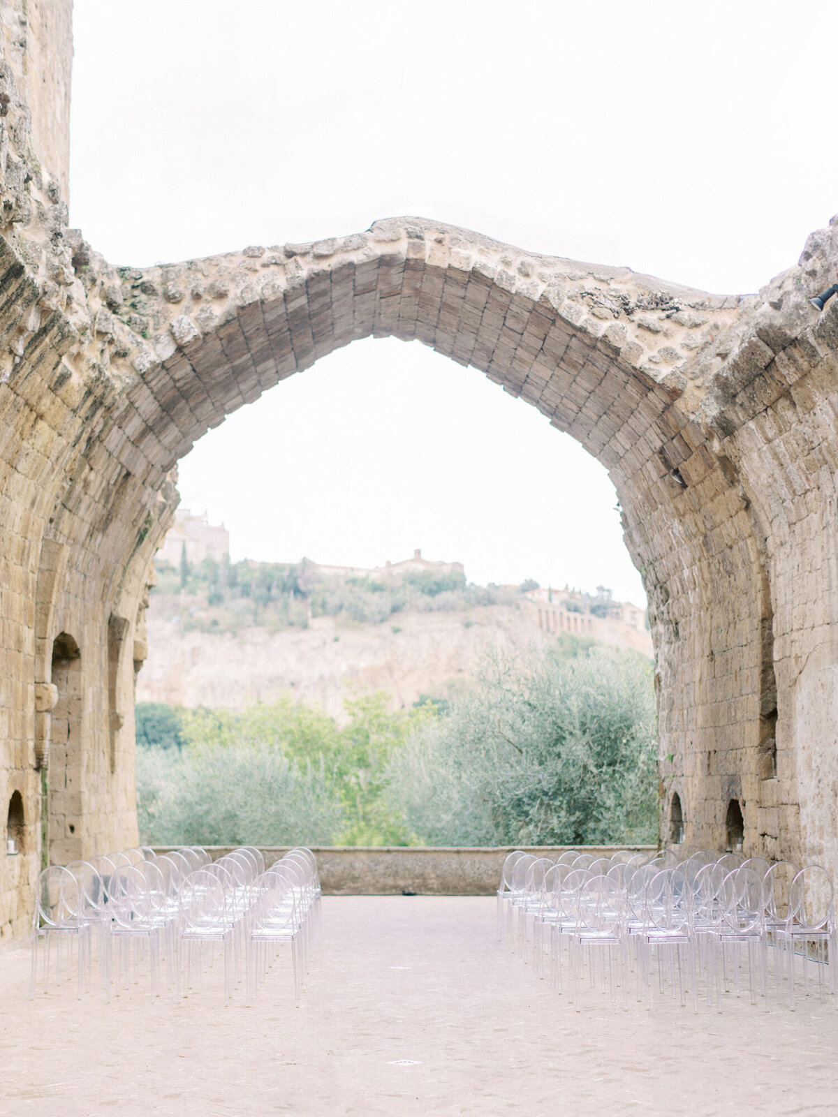 Maïlys Fortune Photography Husband Wife Wedding Weddings Photography France Switzerland Italy Timeless Dreamy Imagery Bilingual French English Destination Weddings Destination Wedding Provence French Riviera Paris Lake Como Tuscany41