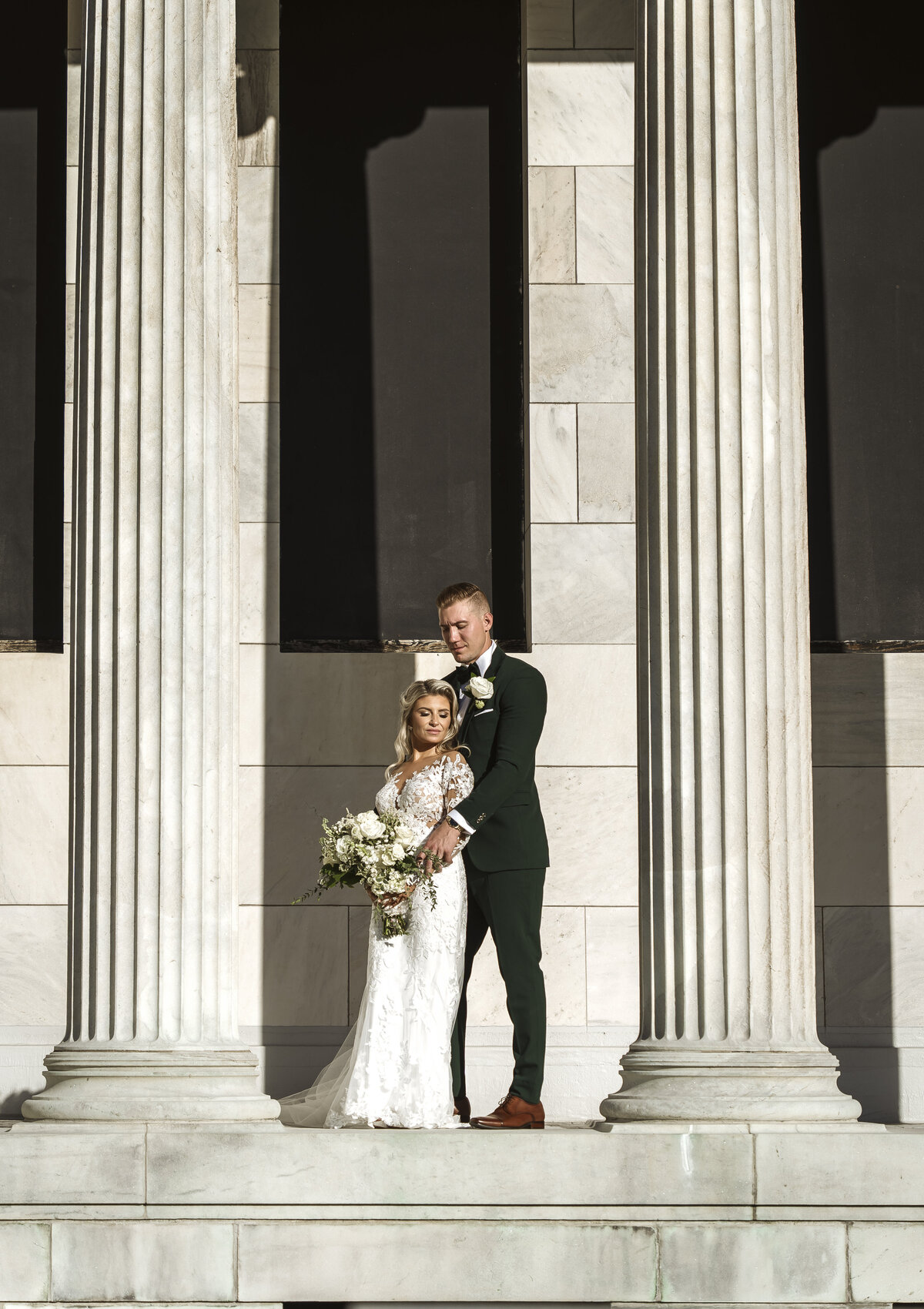 Buffalo, NY Rochester, NY and WNY wedding and engagement photographer. Jessica Stewart Photography. Wurlitzer Building North Tonawanda, NY 500 Pearl Weddings Albright Knox Wedding photography