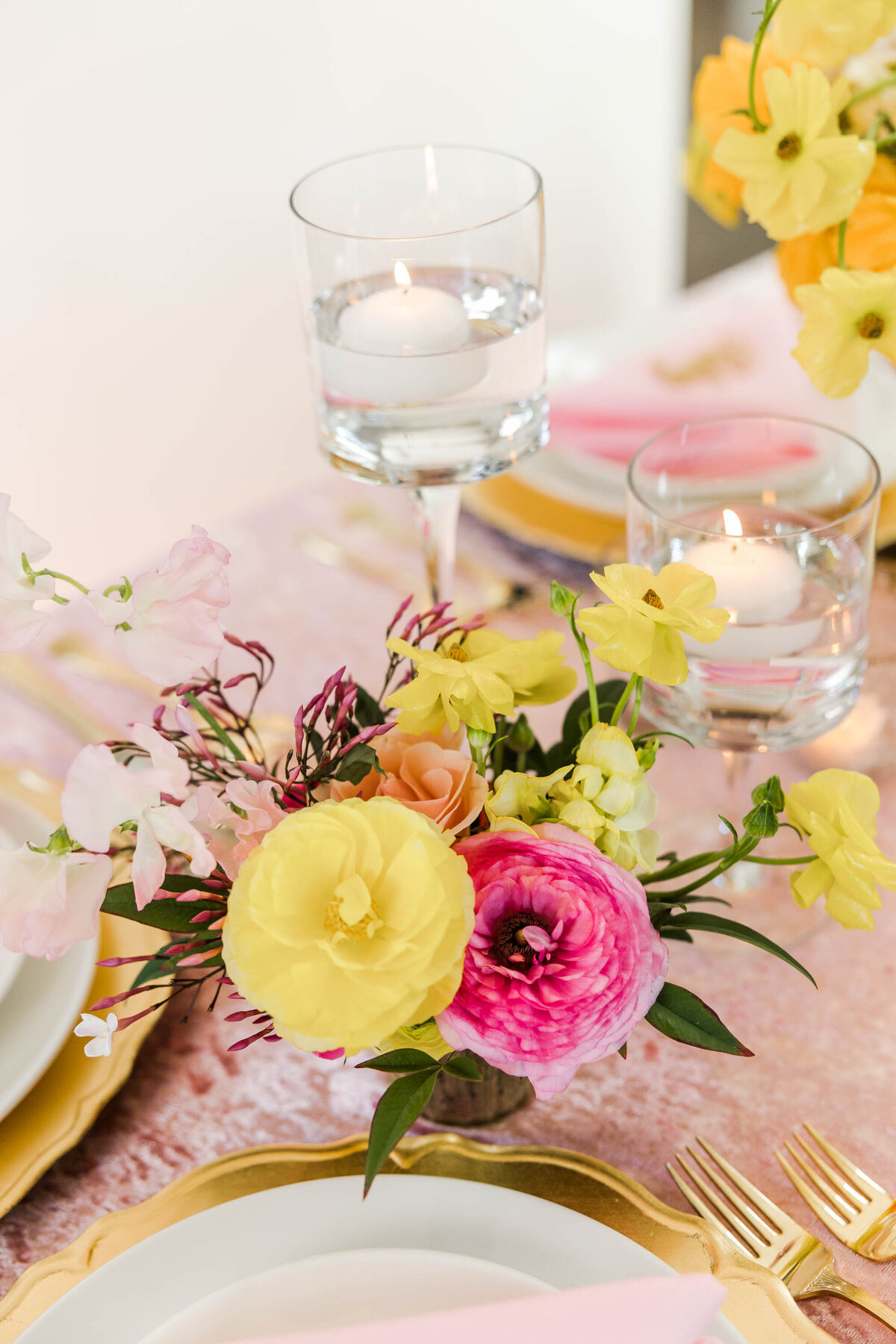 pink-and-yellow-floral-arrangement-branding-photgraphy