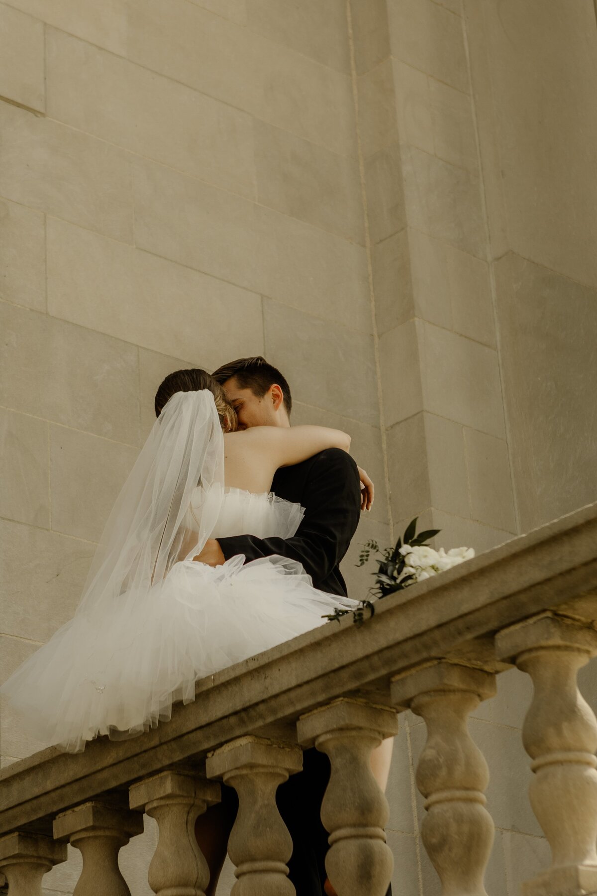 classy-urban-elopement-28