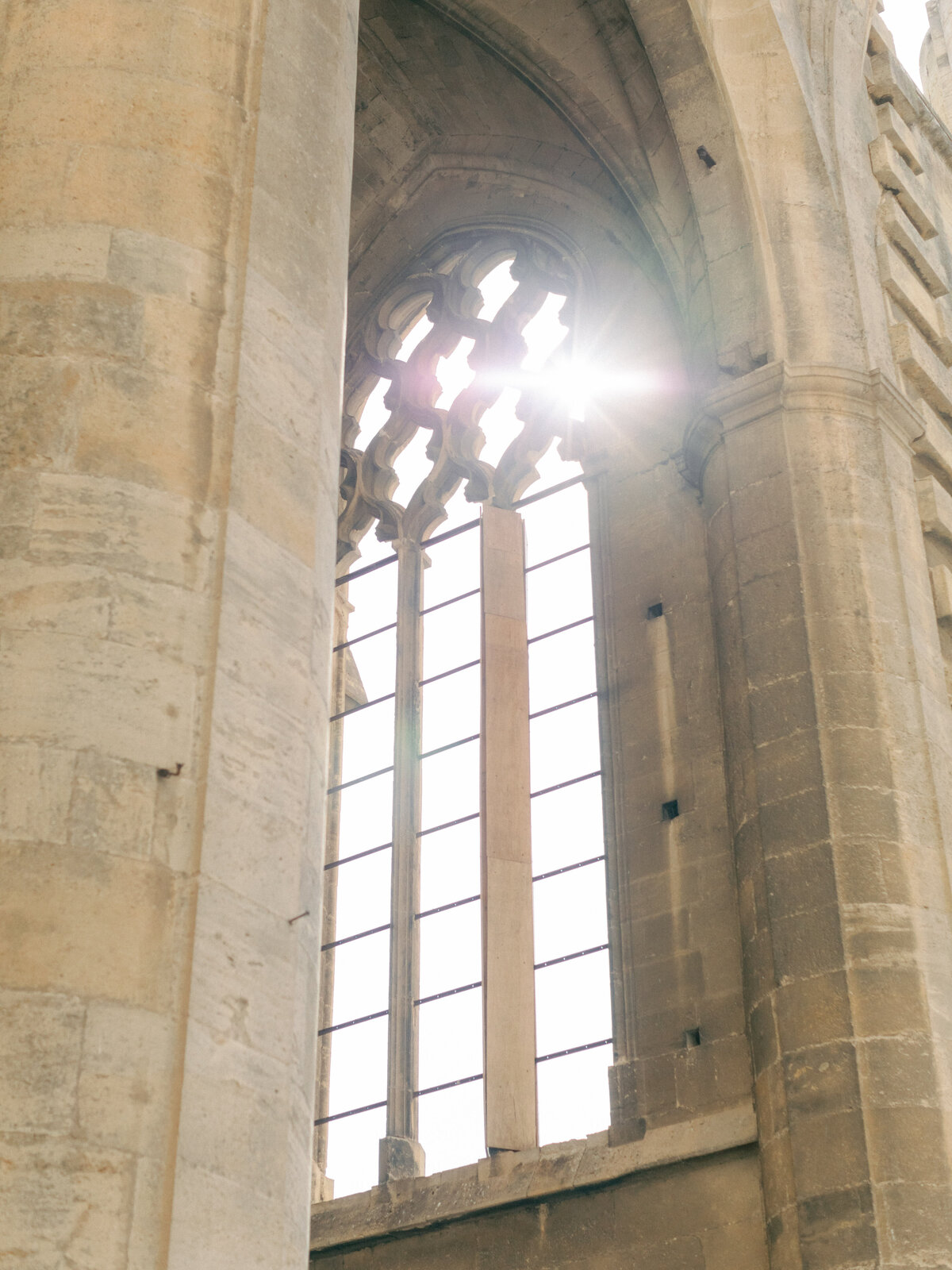 189-22072023-_81A1578-Olivia-Poncelet-Wedding-Abbaye-de-Fontfroide-AG-WEB-150