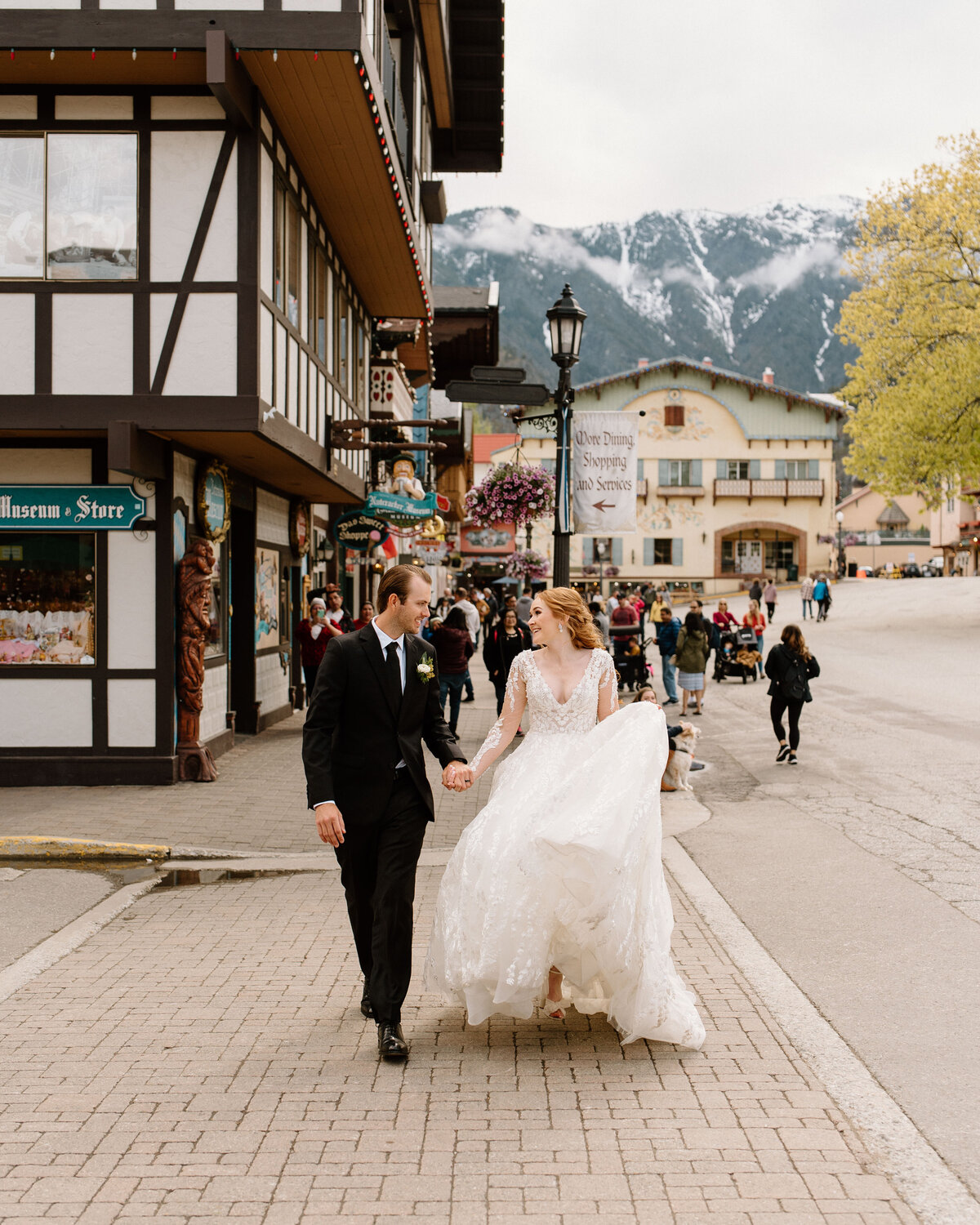 spring_leavenworth_sleeping_lady_resort_wedding_05