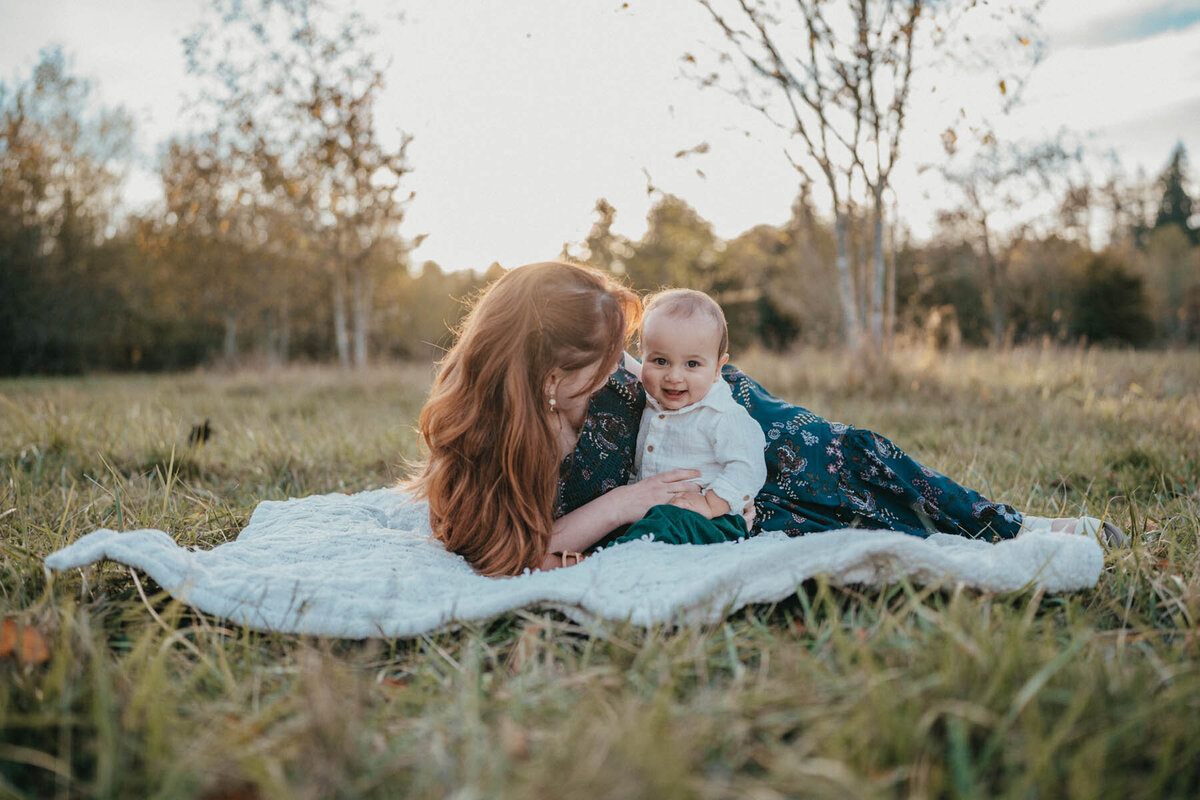moments-and-mountains-photo-and-film-video-olympia-tacoma-chehalis-photographer-family-Em (43 of 50)