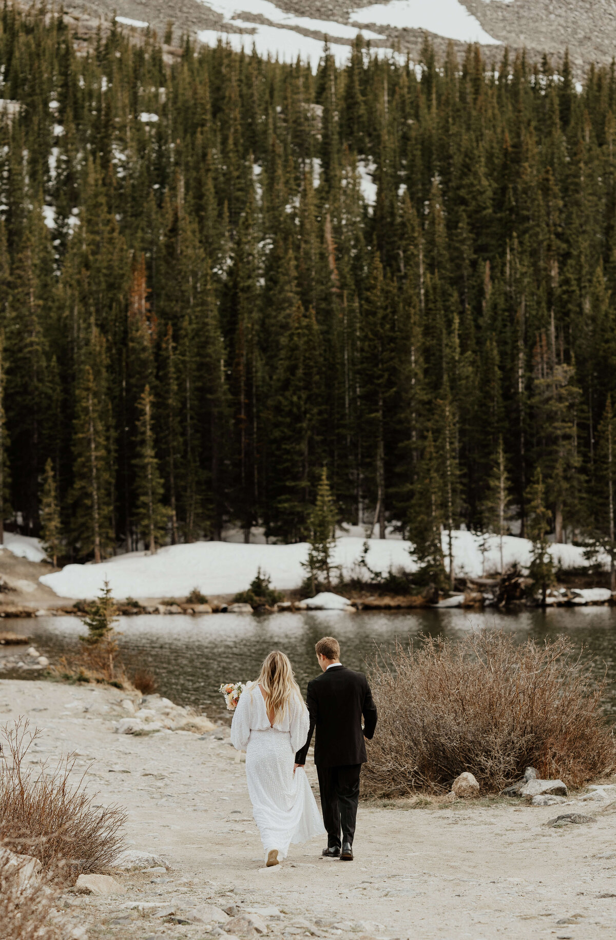 blue-lakes-elopement-photographer