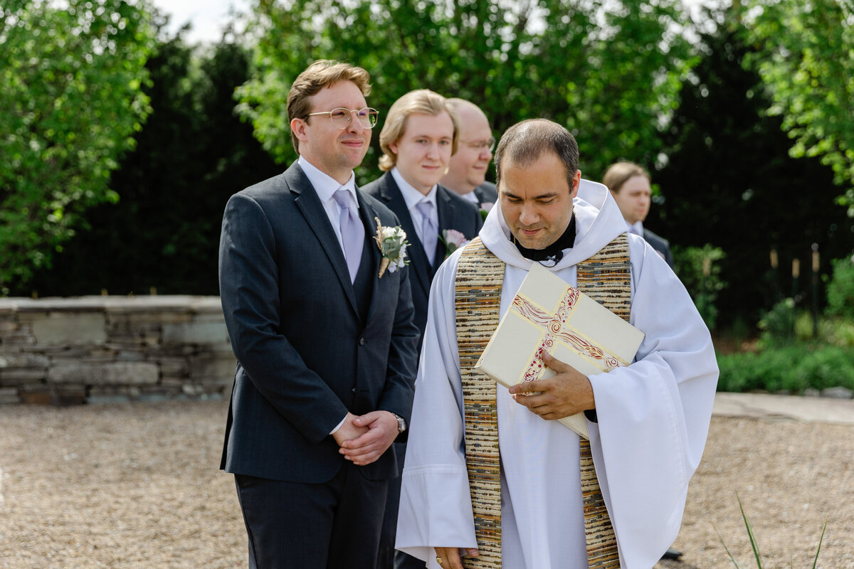 stone-meadow-gardens-wedding-emily-taylor-photography_034