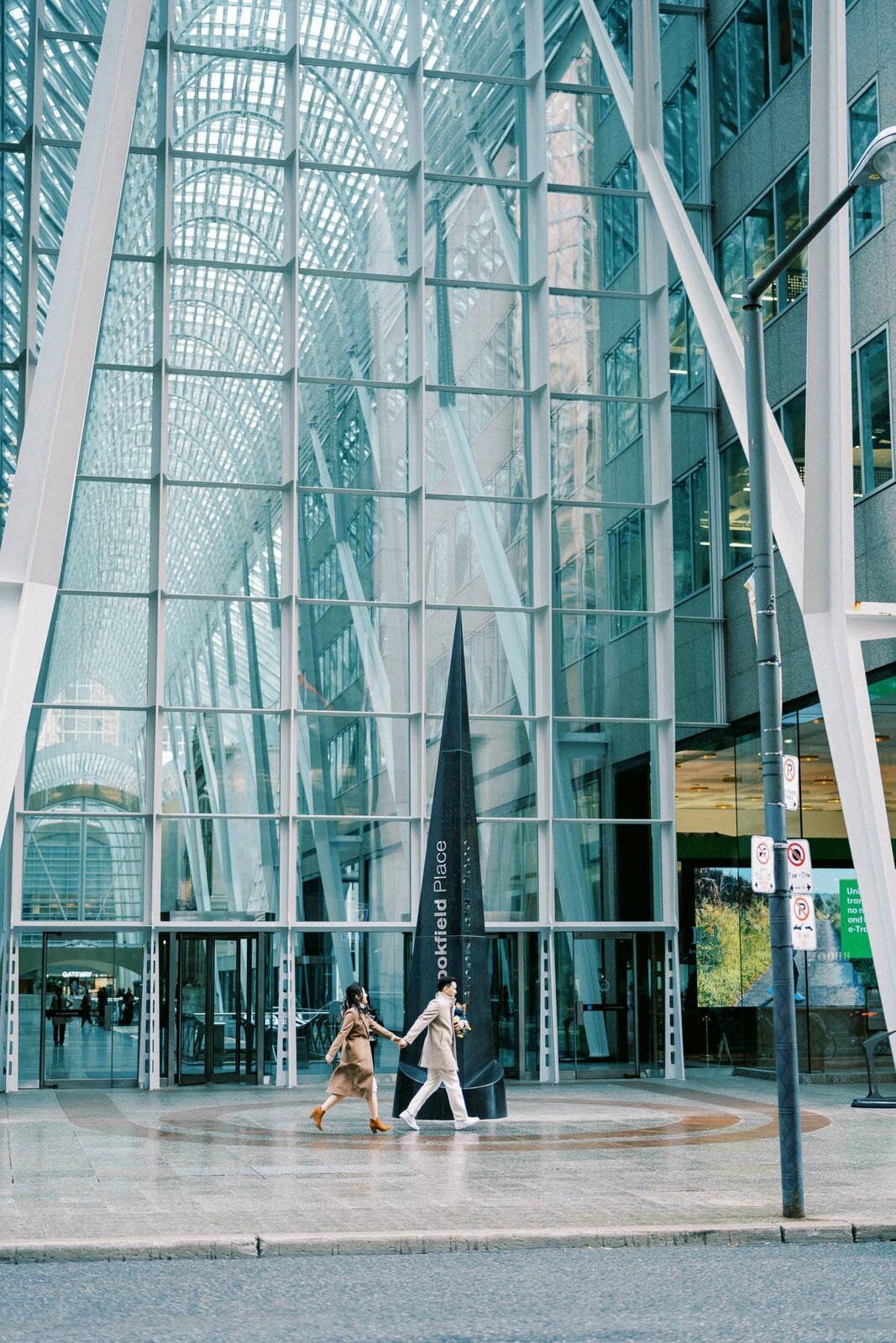 E2-Engagement-Photoshoot-in-Toronto-Vivian-and-David-2023-10-30-2500px-1029