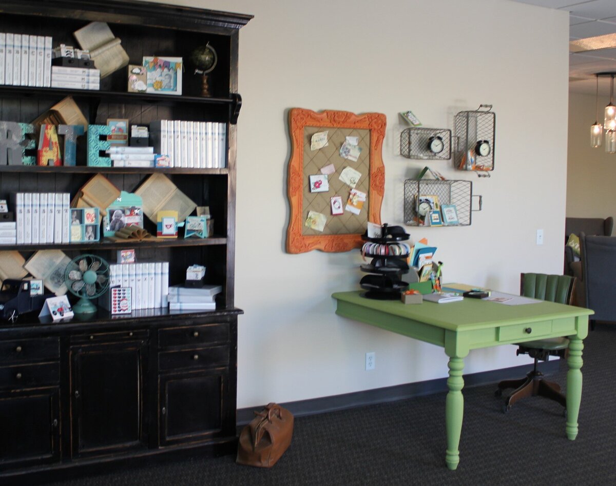 72687223_125277565546705_5369710530279768064_n