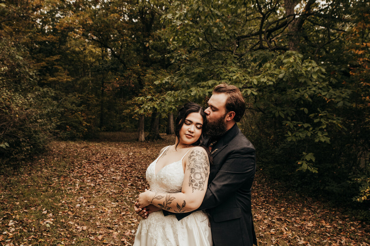 Toledo Area Wedding Venue woodland wedding