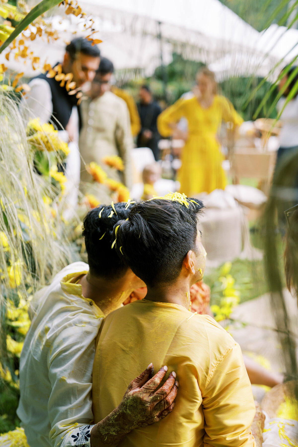Aayush and Suman Haldi-625