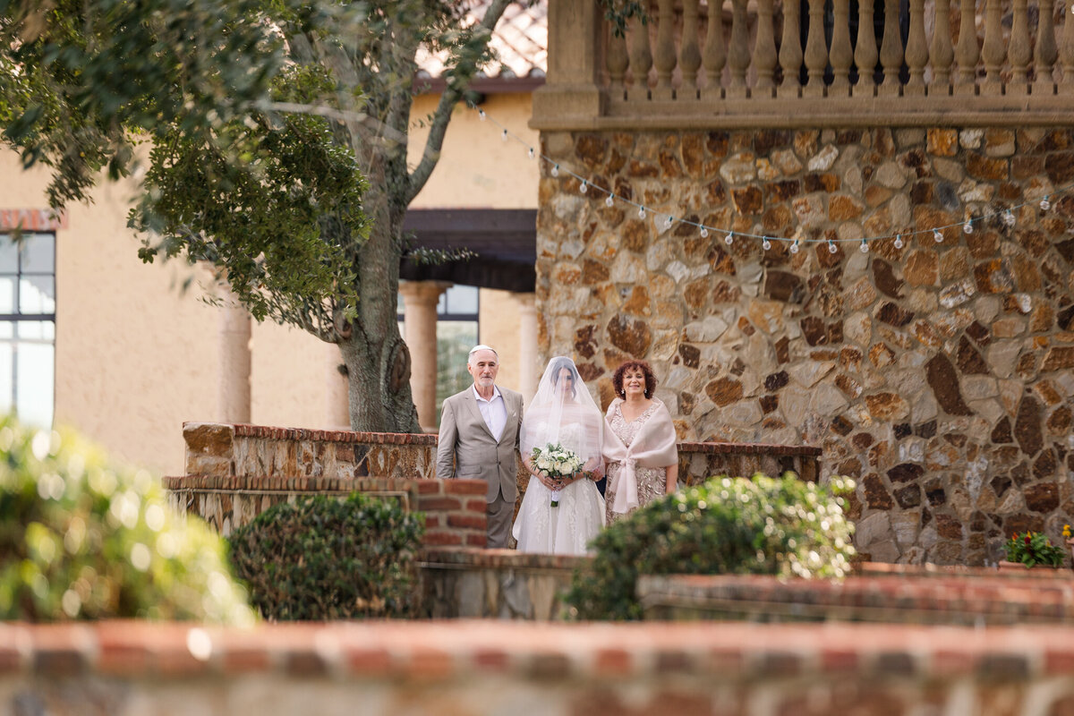 Blak-Marie-Photography-Orlando-Wedding-Photographer-Bella-Collina-Nicole-Danny-Wedding-Highlights-41