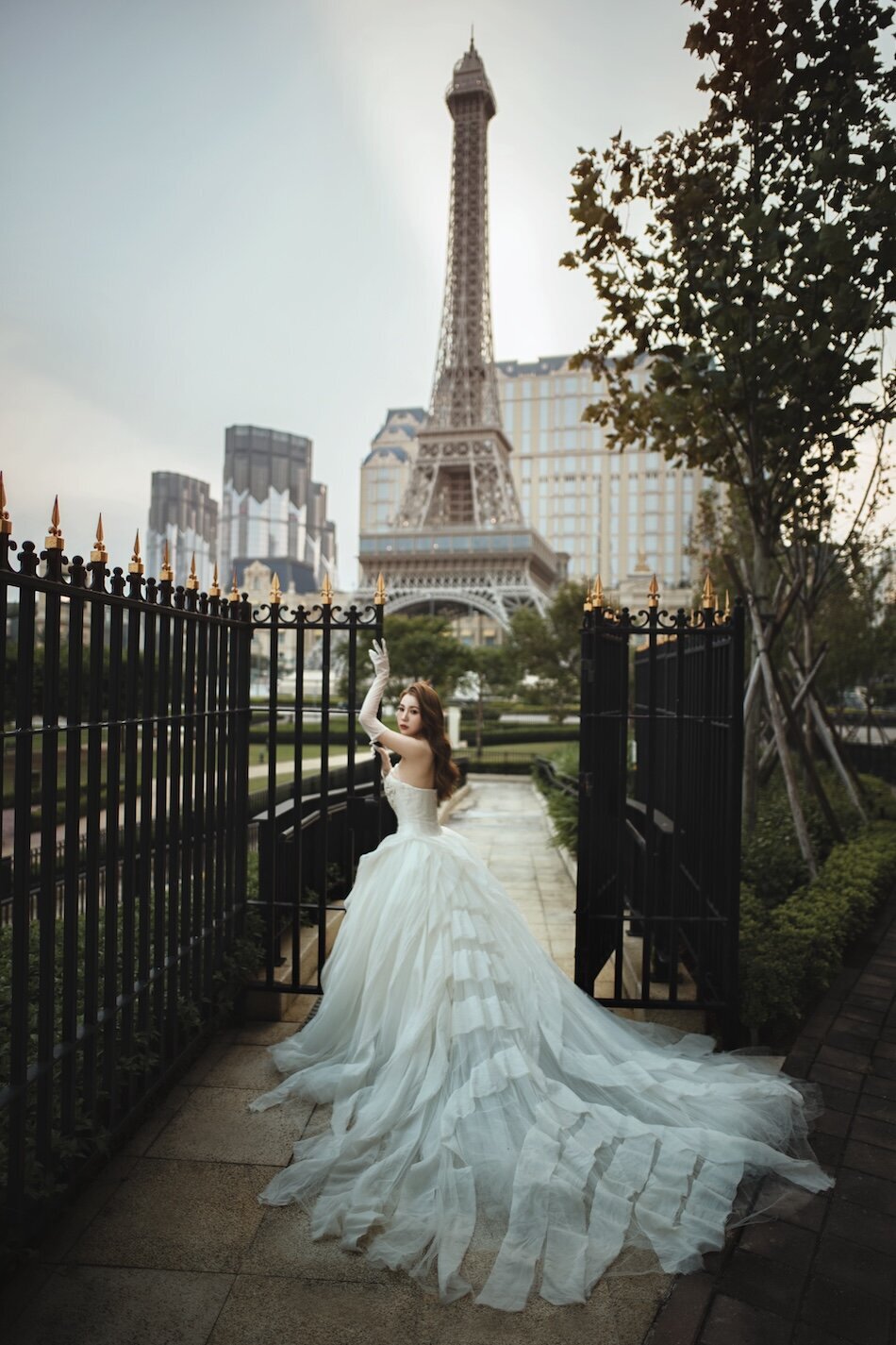 Destination pre-wedding photoshoot, The Londoner, Macau.