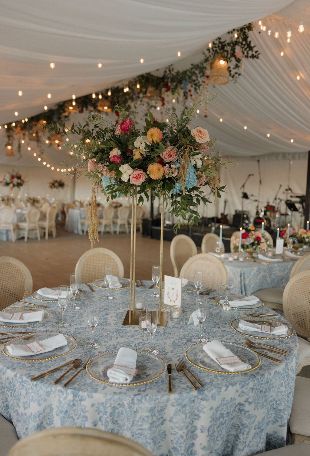 Arrowhead Golf Club wedding design by Aspen and Ivy