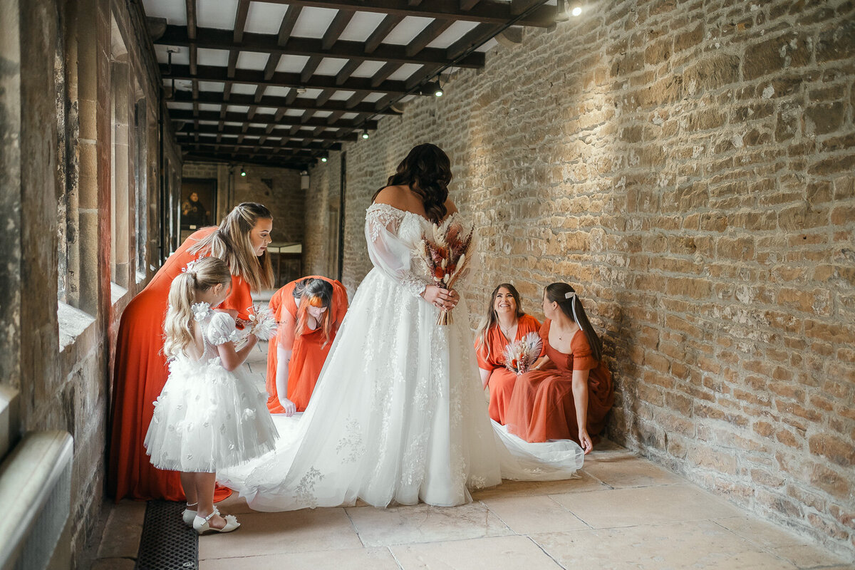 Romantic Nottingham Wedding at Newstead Abbey - Timeless Love in a Historic Setting-31