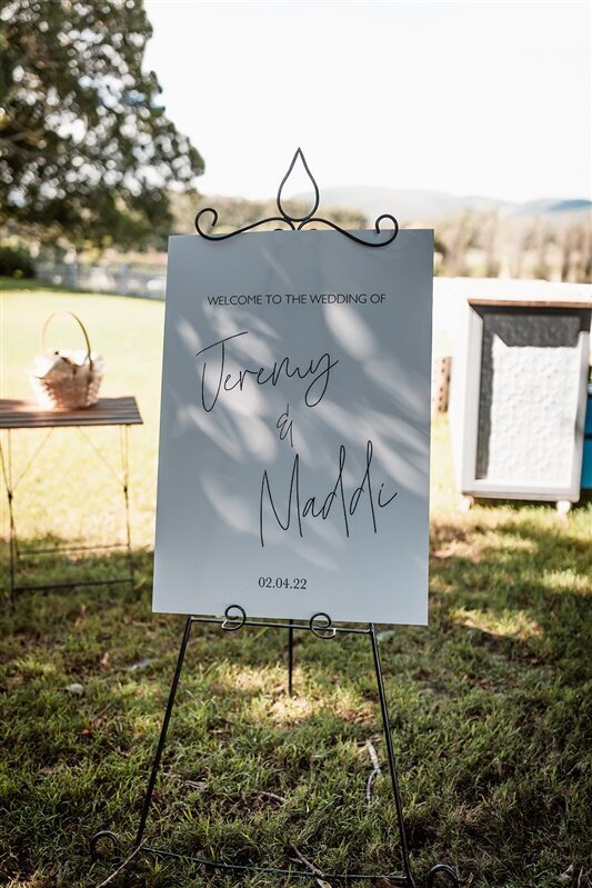 Create lasting memories with a personalized reception sign for the happy couple! Elevate your wedding celebration with a custom-designed reception sign that reflects your unique love story.