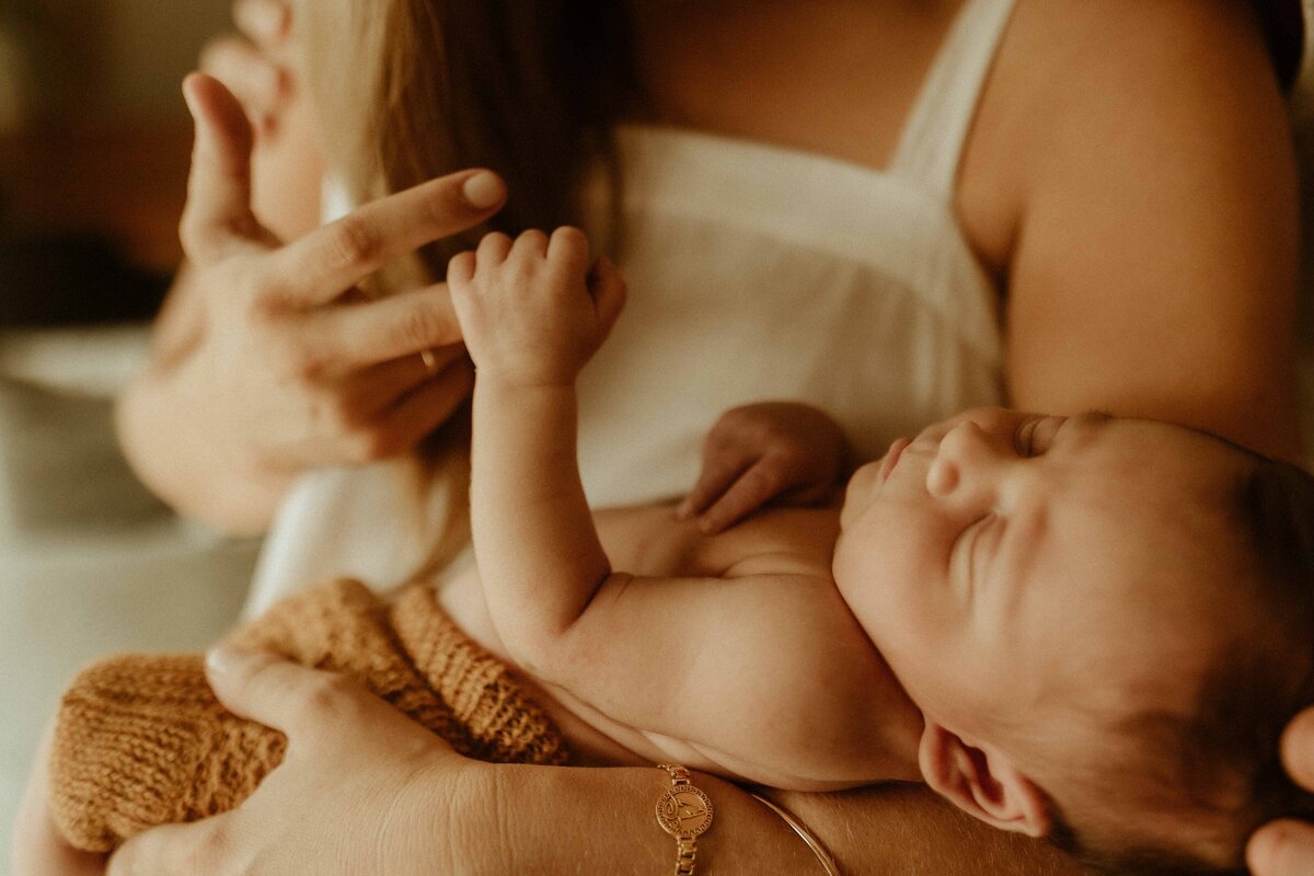 emmawandphotography_bundneena_kurnell_motherhood_sutherlandshirephotographer_cronullaphotographer_motherhood_sydneymotherhoodphotographer_newbornphotographer_familyphotographer_sutherlandshirefamilyphotographer_cronullafamilyphotographer_adventurouscouplesession_cronullanewbornphotographer_sydenycouplephotographer_mindfulphotography_maternityphotographer_cronullamaternityphotographer_sutherlandshirematernityphotographer_travellingphotographer_nambuccaheadsphotographer_manlyphotographer_manlynewbornphotographer_katesutherlandphotography