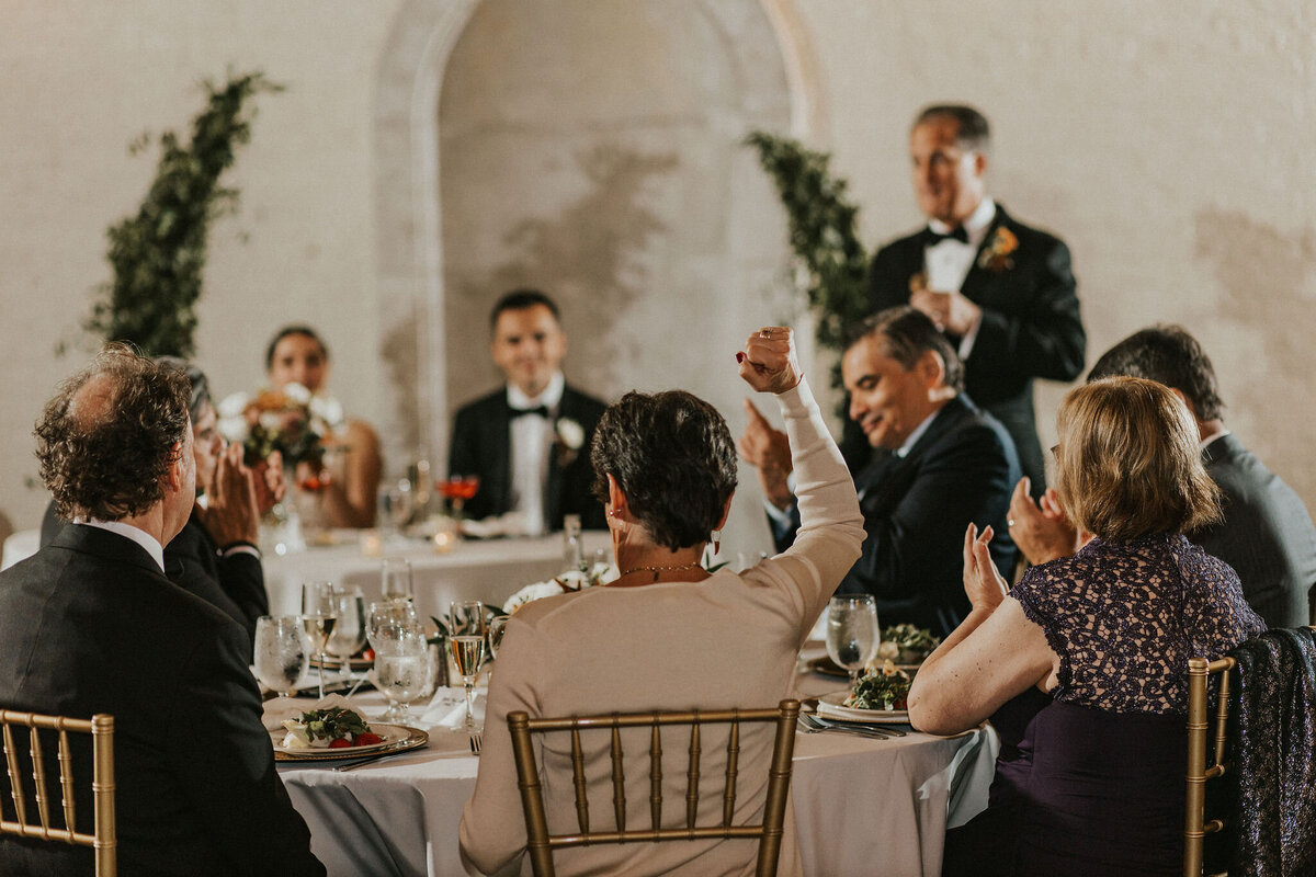 WELLING-FLORES.Wedding.EngineersClub-rcptn-85