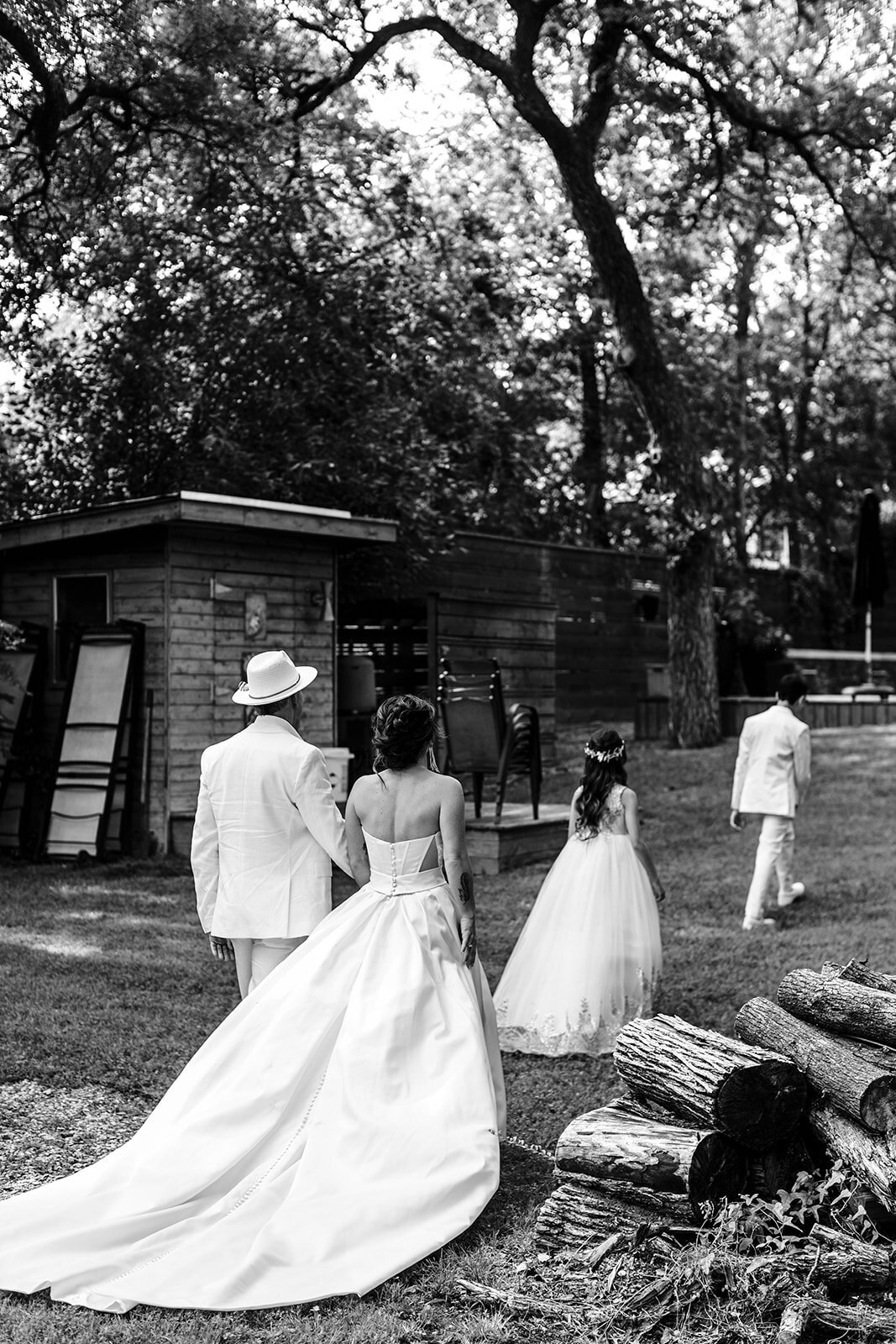 reTheBurrowWeddingPhotography-1097