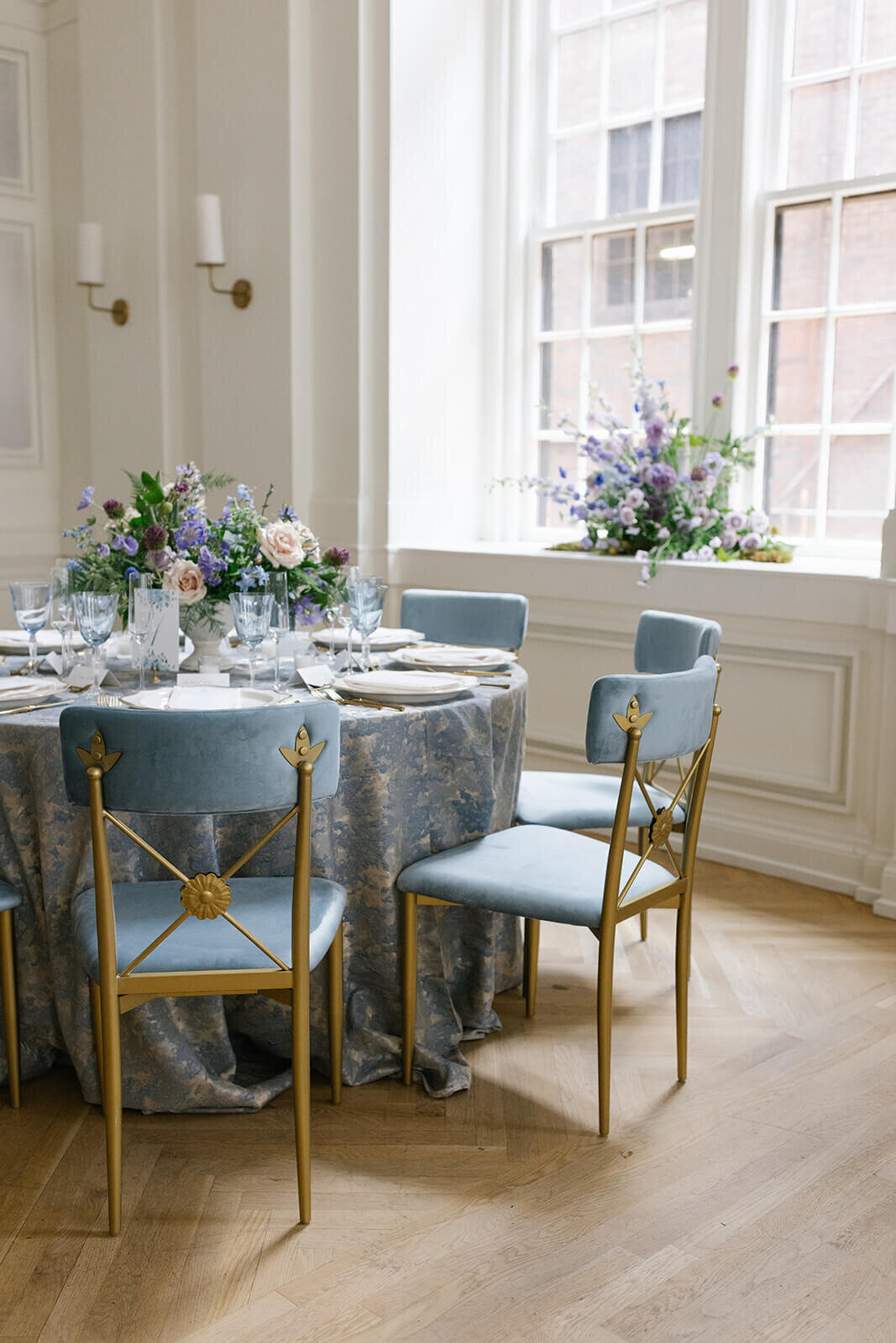 11.nashville-welcome-party-noelle-hotel-blue-and-lavender-modern-vintage-events
