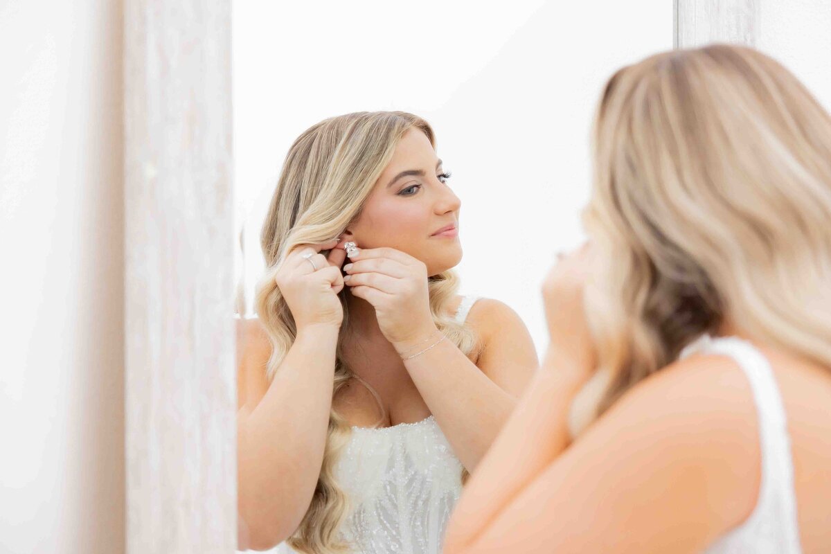 Ashton Hill Galena Wedding |  Photographer-13