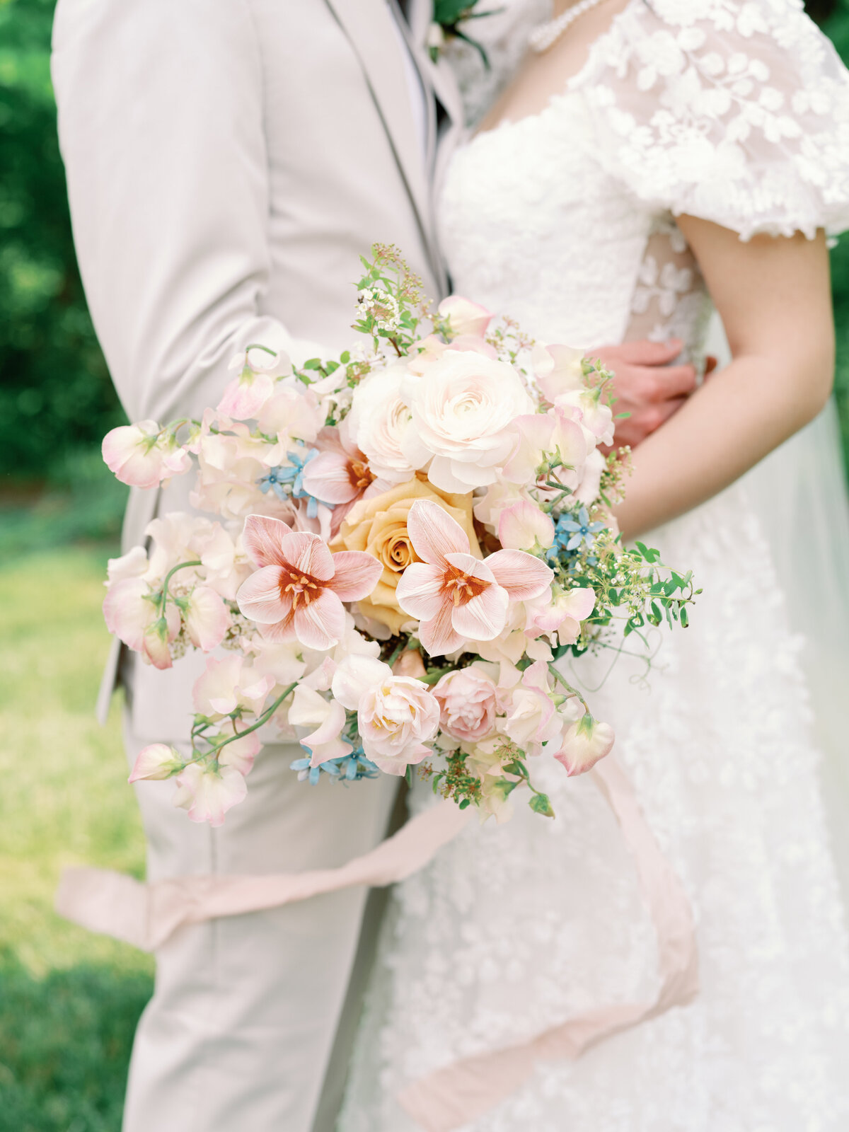 Sarah Rae Floral Designs Wedding Event Florist Flowers Kentucky Chic Whimsical Romantic Weddings24
