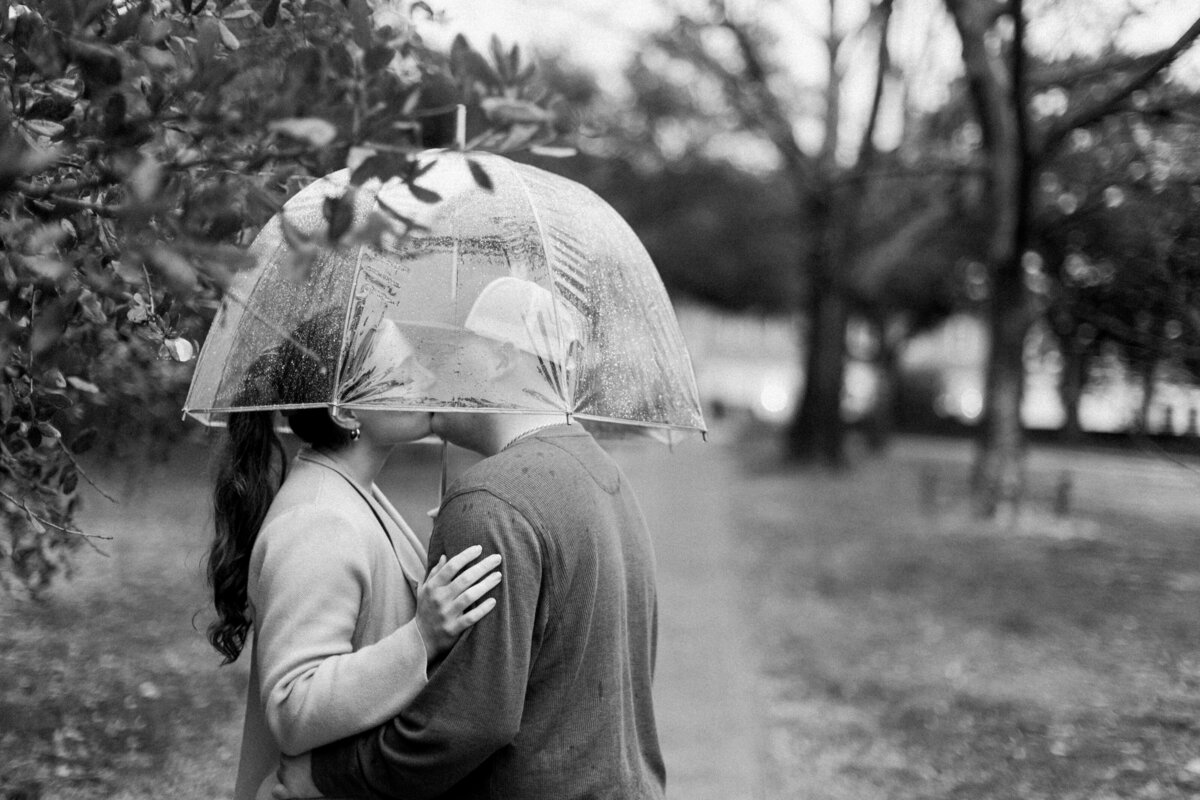 Williamsburg_Wedding_Photographer_Rain_Photos_RachaelReidPhotography