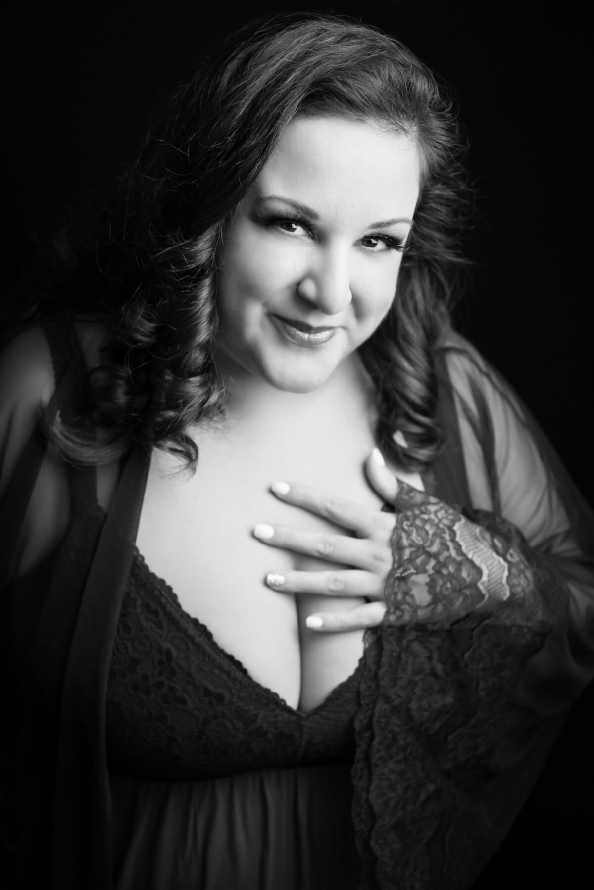 plus sized woman black and white lingerie