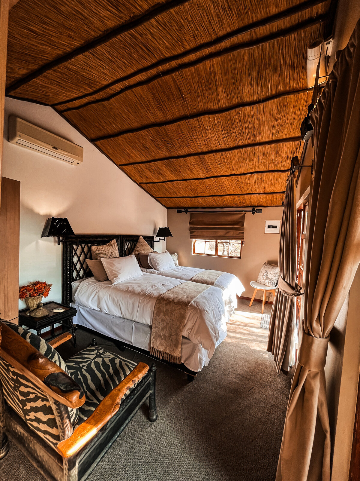 private room for two available