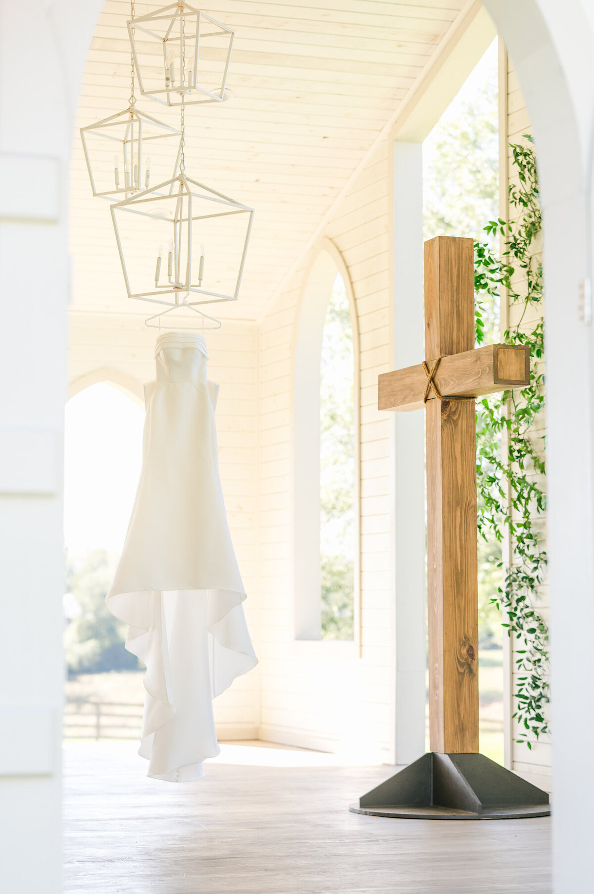 white-magnolia-november-wedding-kentwood-louisiana-10