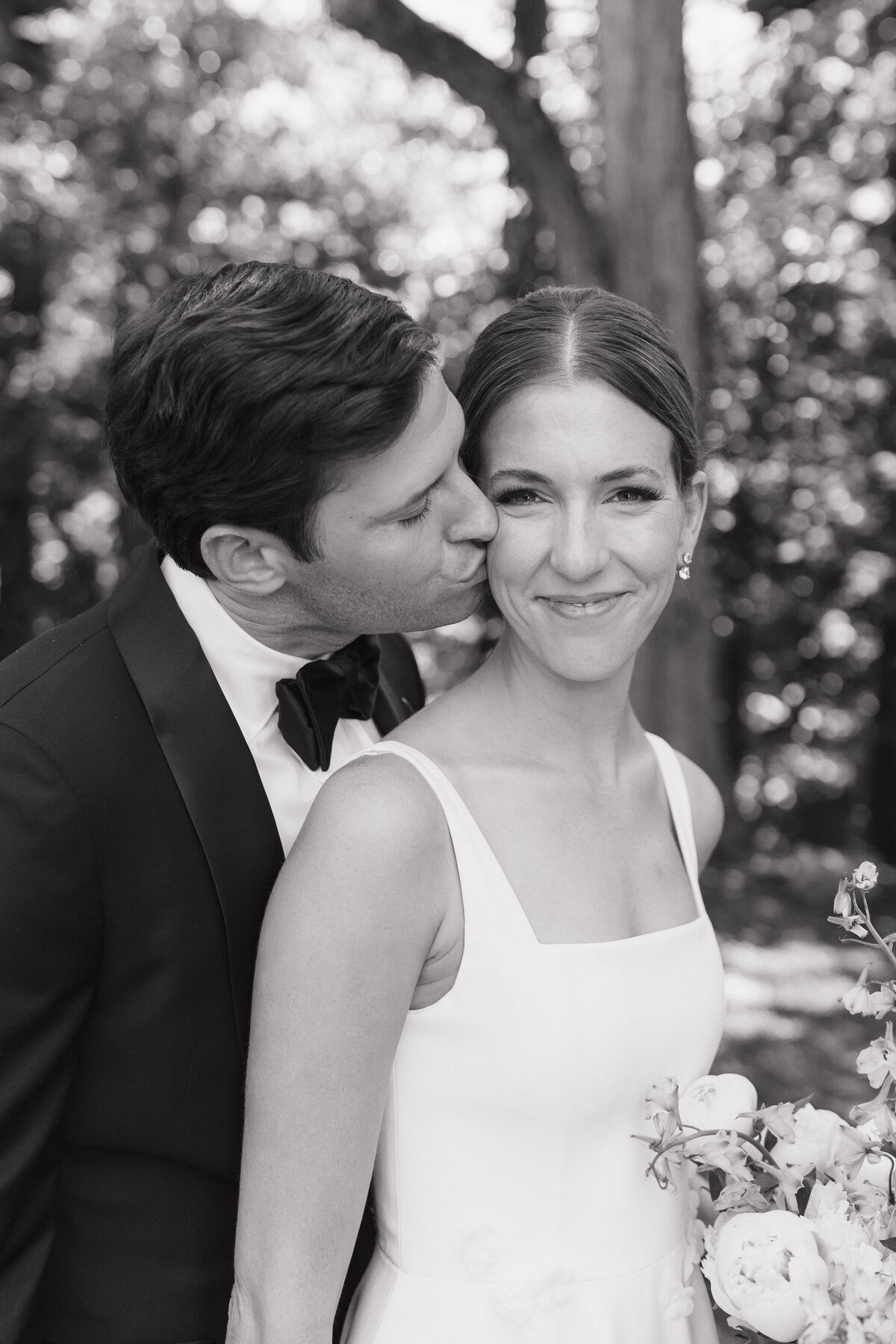 Black and white candid Indianapolis wedding photographer