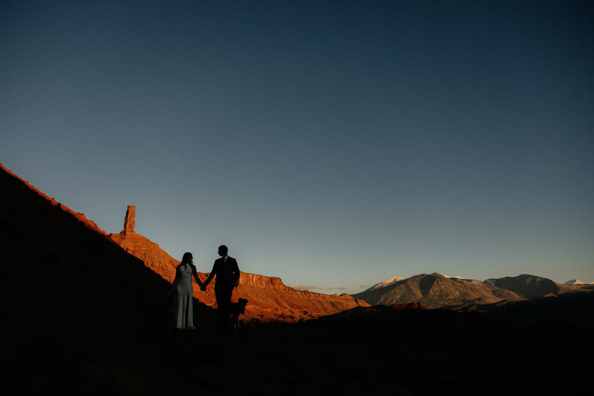 Stunning adventure elopement in Utah