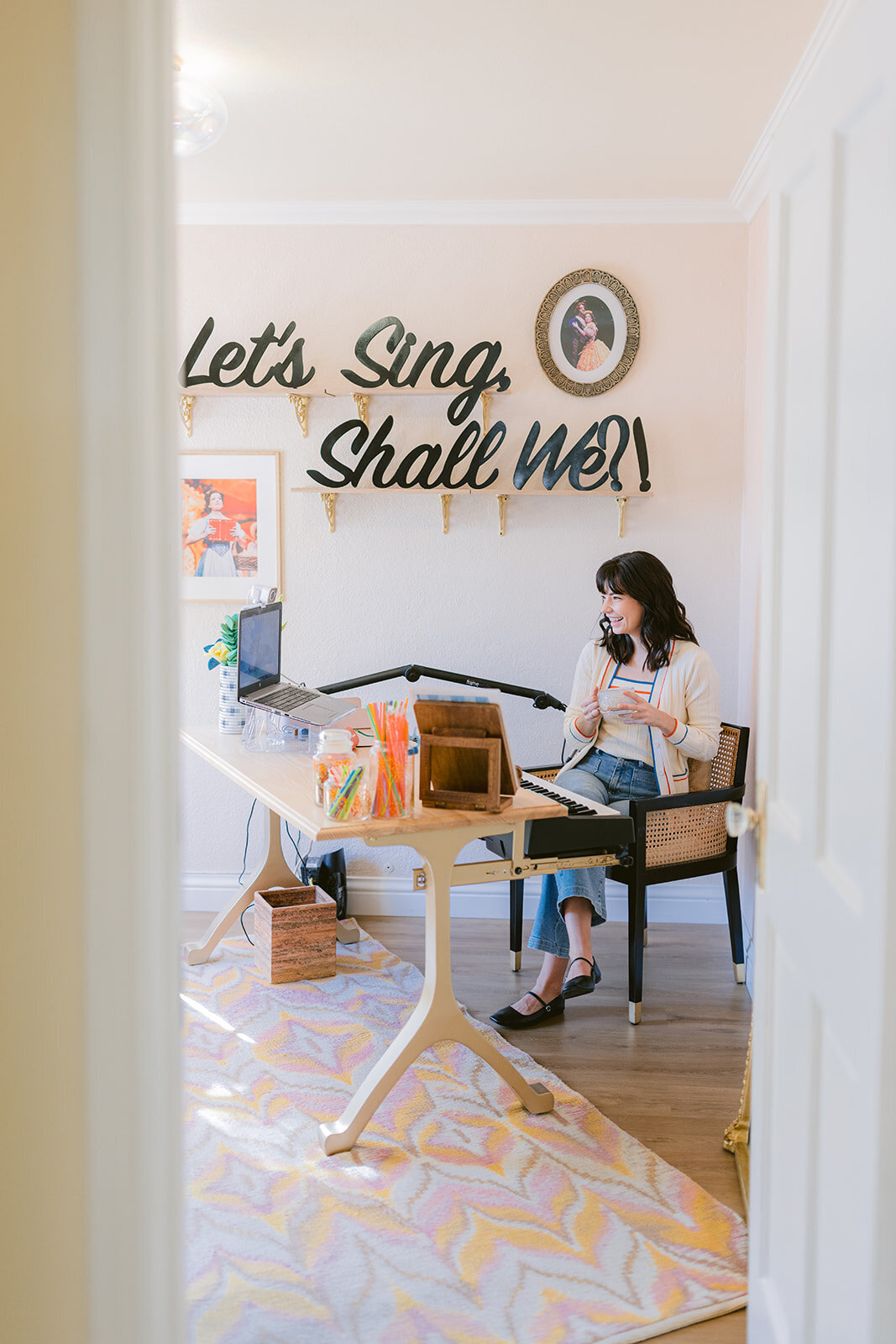 Hillary24-9108_websize