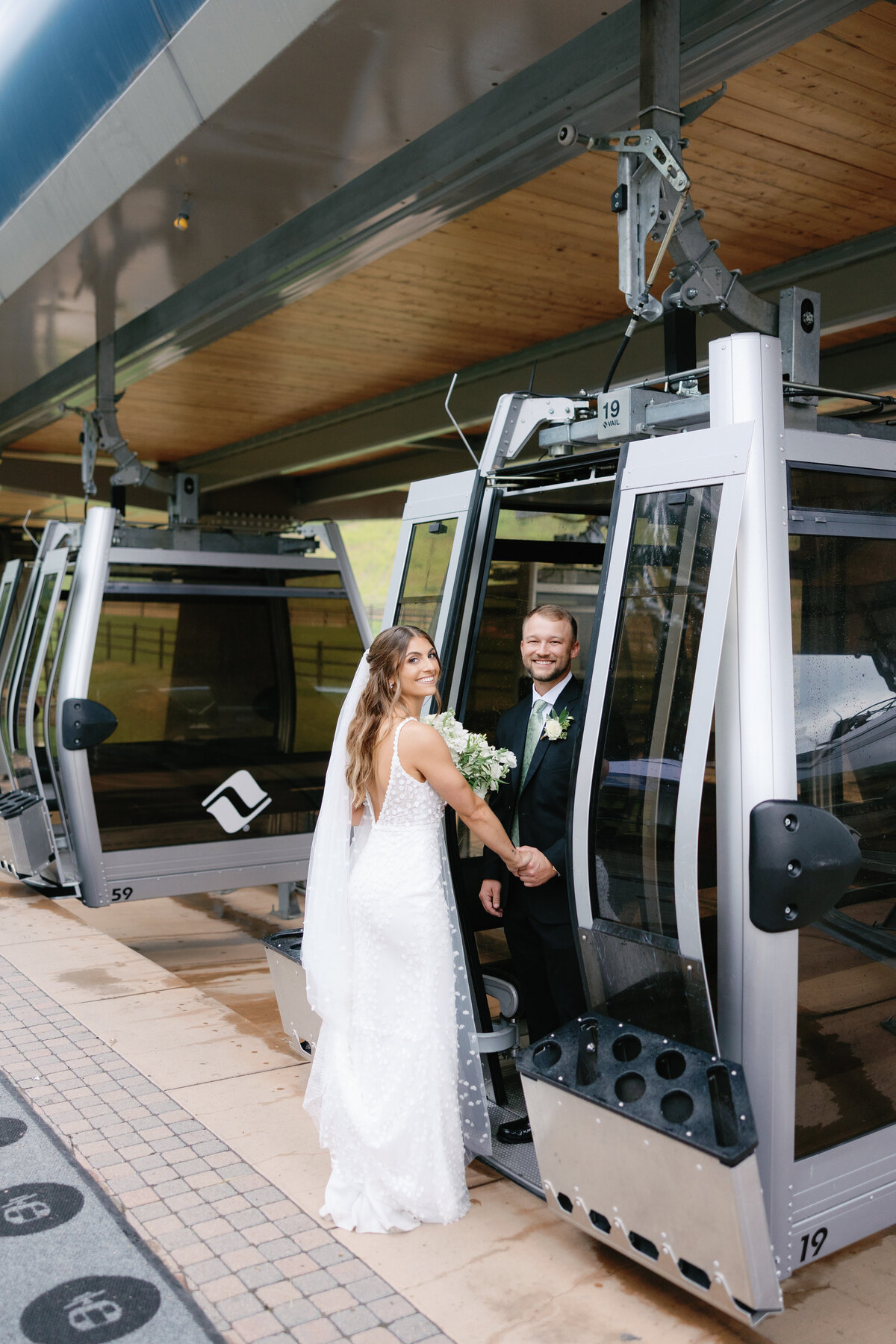 8.18-Maria-Andrew-the-10th-wedding-vail-previews-37