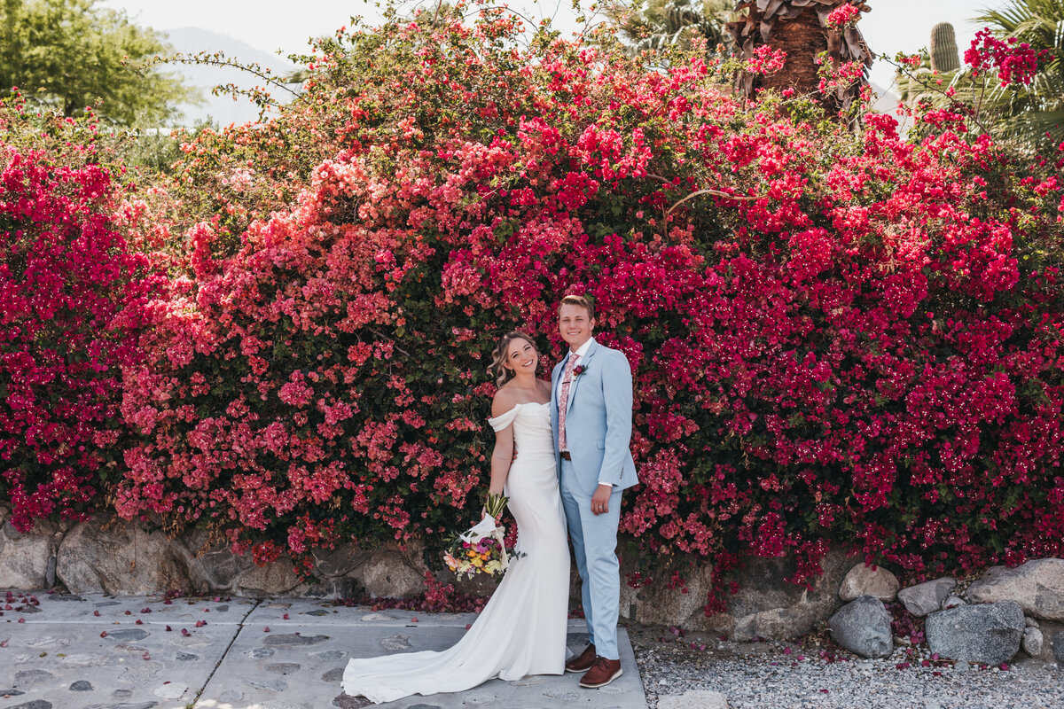 Palm Springs California elopement photographer and planner.  Specializing in all inclusive elopement packages. 