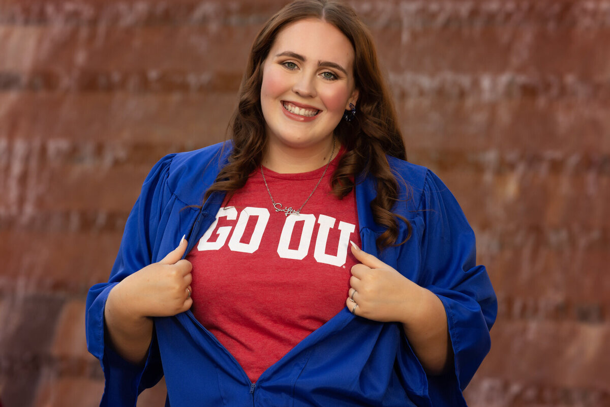 senior-girl-superman-ou