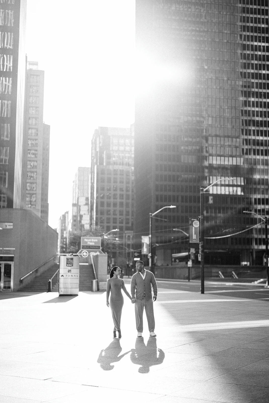 E11-Engagement-photo-shoot-in-Downtown-Toronto-Maria-and-DeVon-2025-04-14-2500px-1022