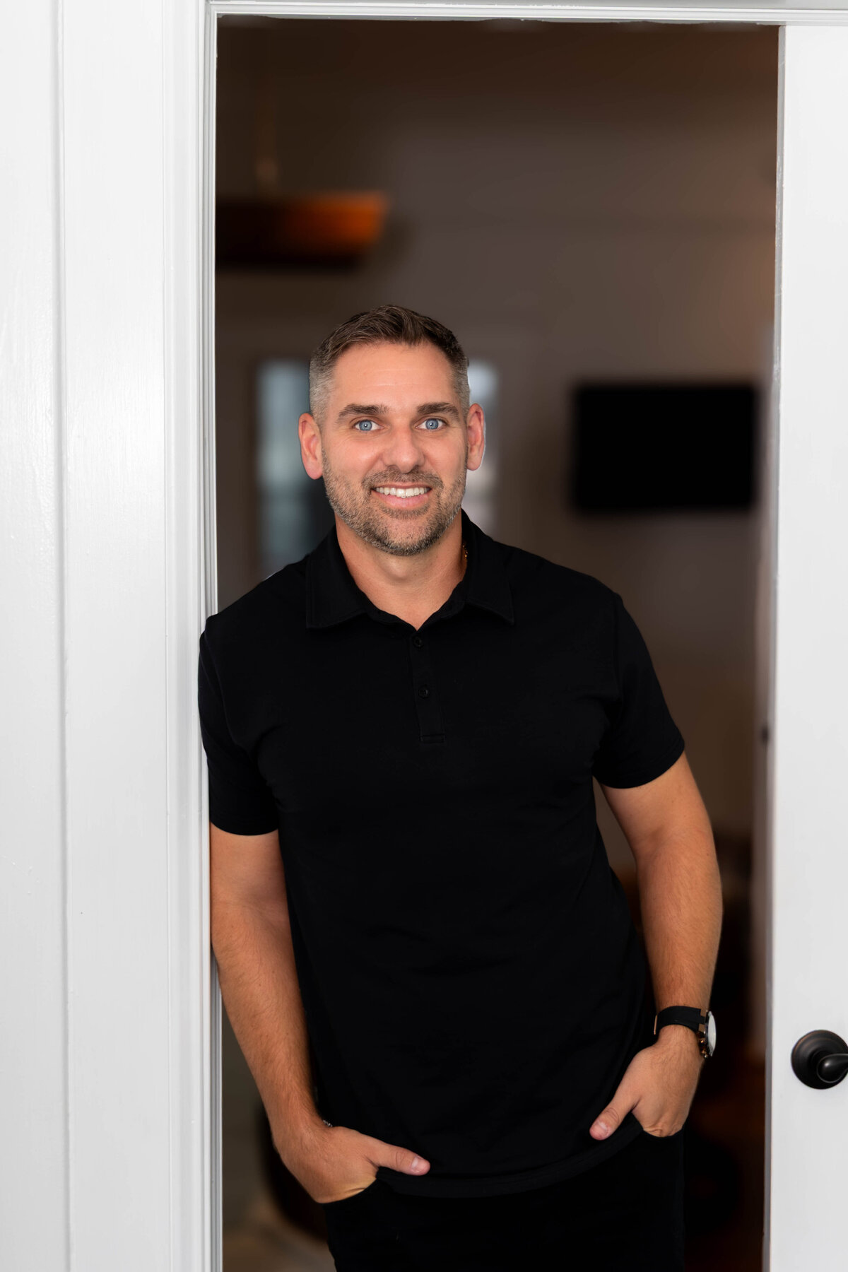 LolaCottoPhotography-image_mensbusinessphotography.png