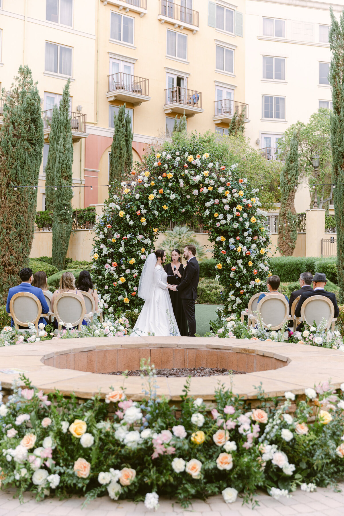 of-the-desert-flor-las-vegas-wedding-florist-hilton-lake-las-vegas-0007