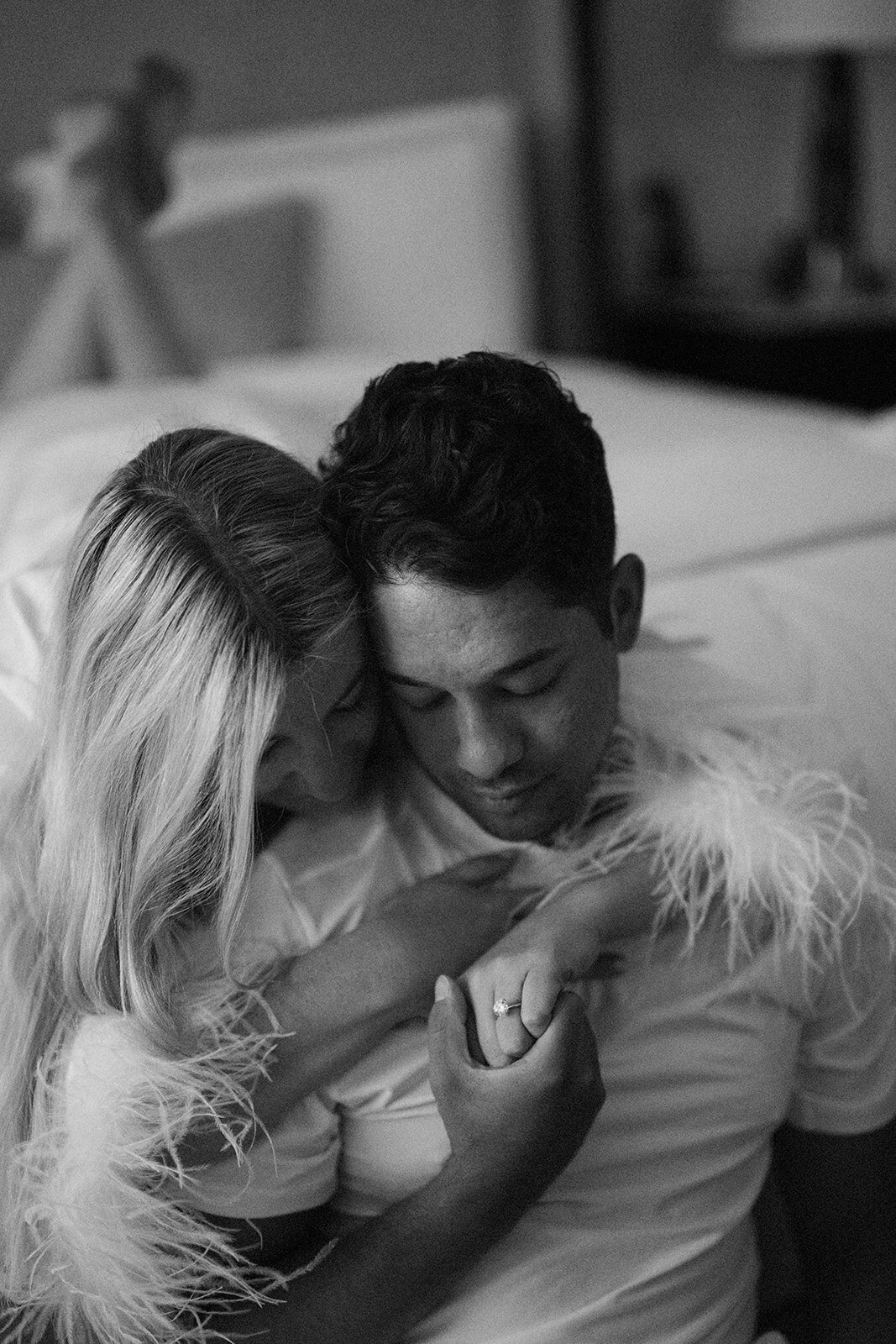 bride-and-groom-morning-photoshoot-aspen-HBICWeddings