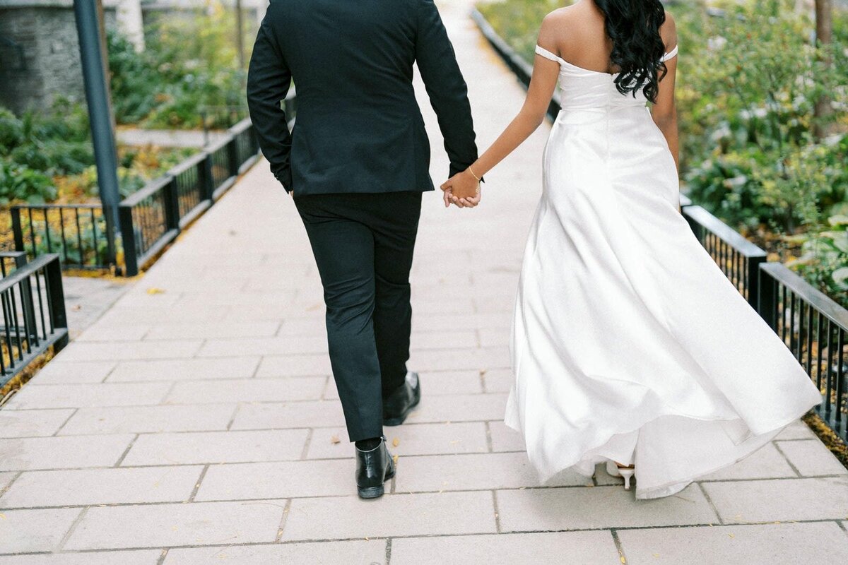 E4-Toronto-Engagement-Photoshoot-Judi-and-Raj-2024-11-03-2500px-1013