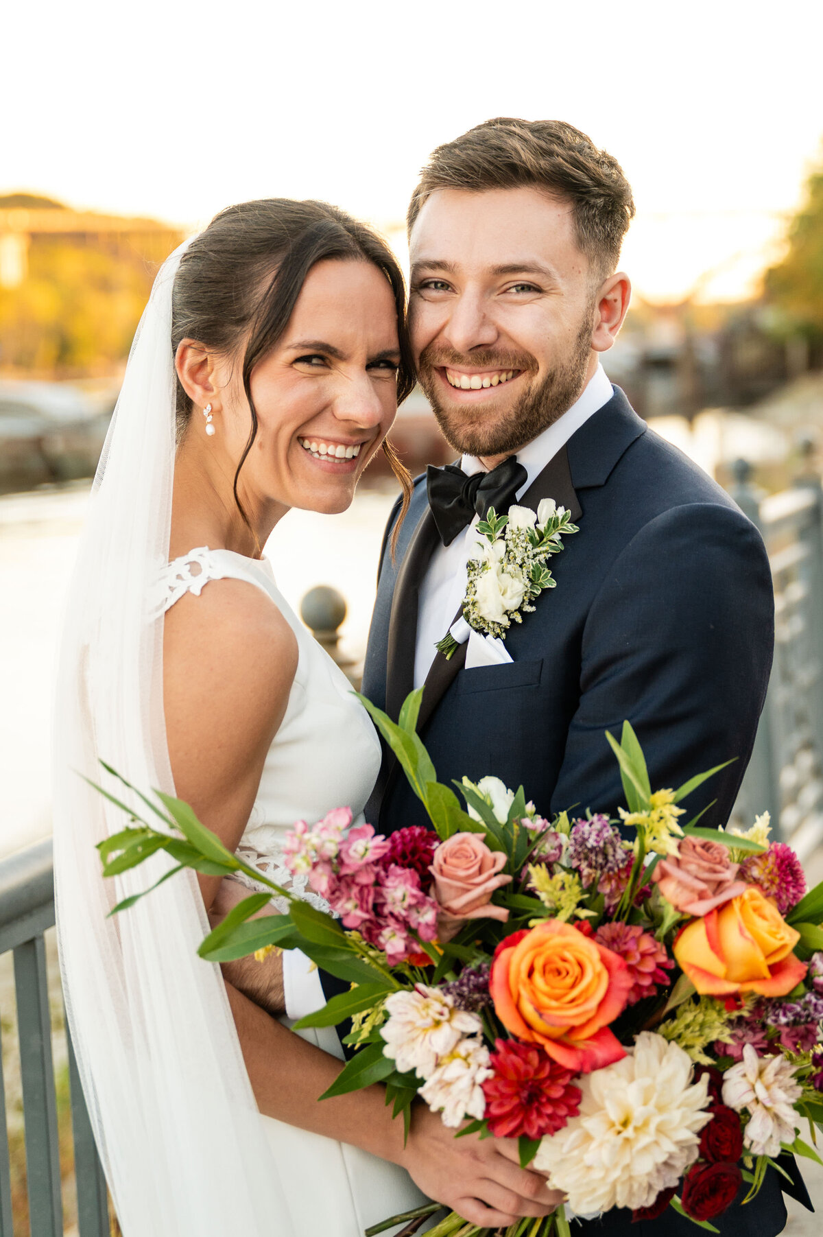 mississippi-river-downtown-st-paul-wedding-couple-3