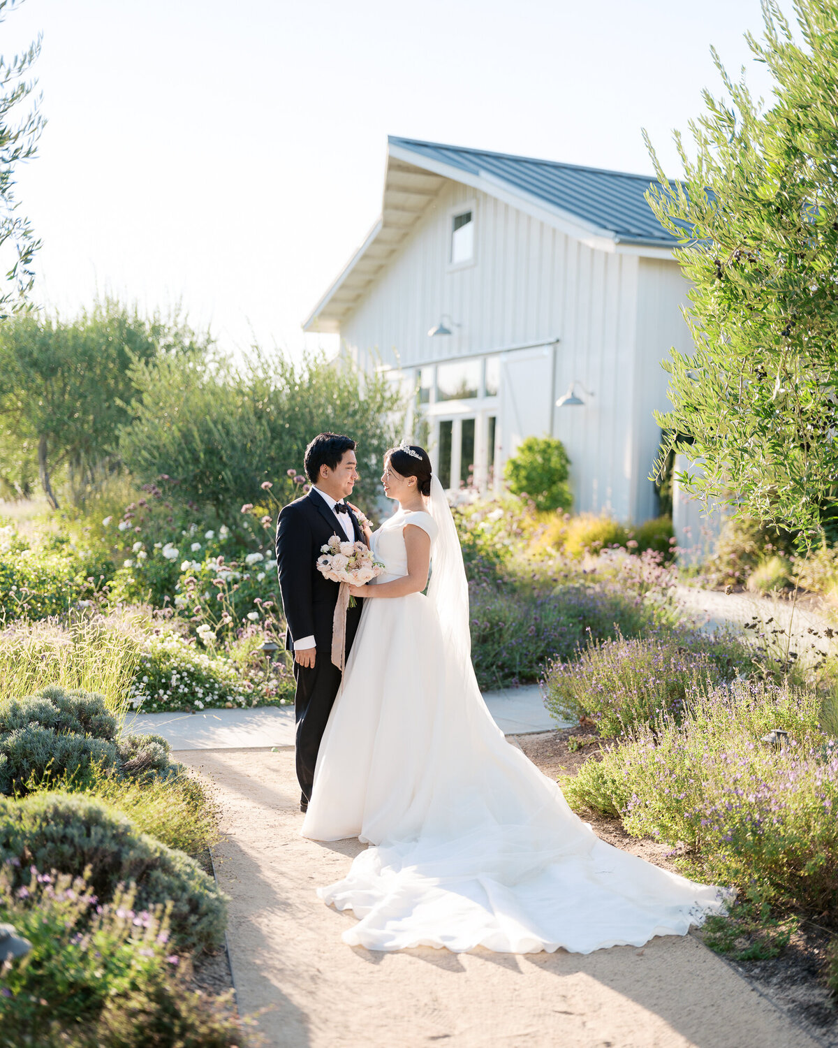 barn-harrow-cellars-wedding308
