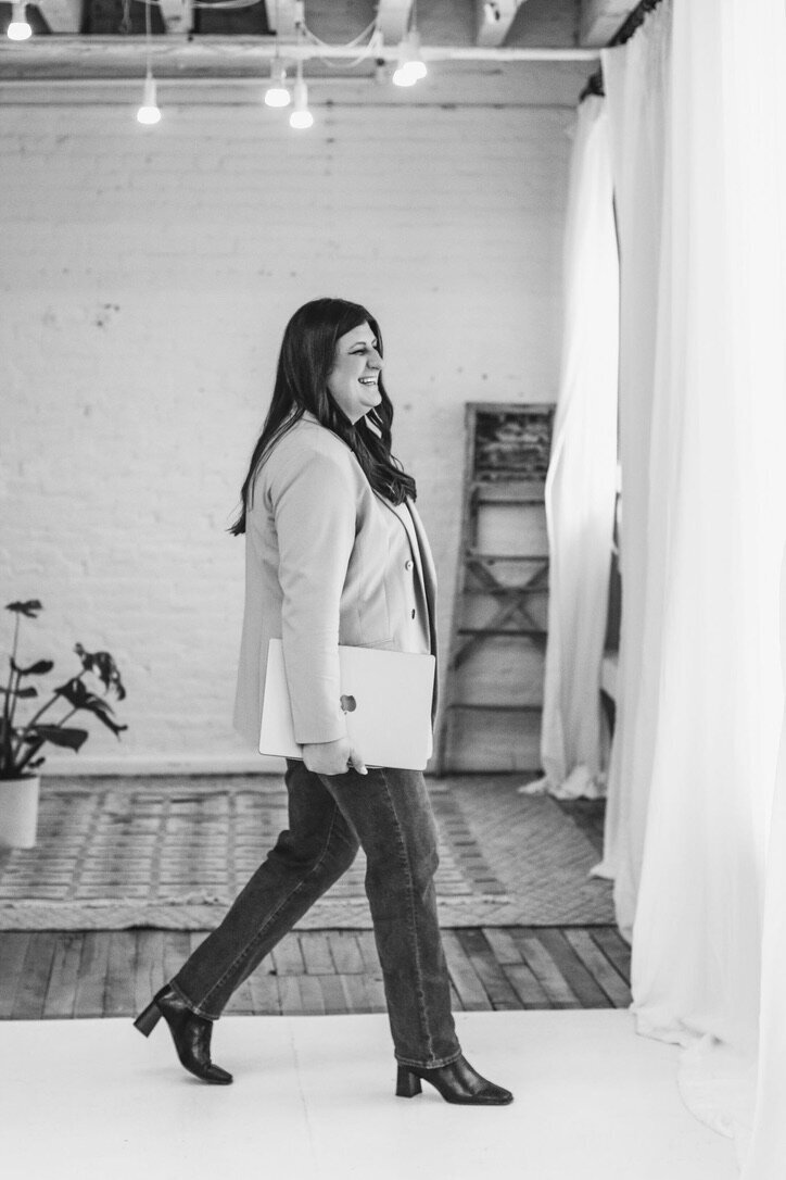 E0123906-DAFC-4EF5-A656-88D620CD9FE5_1_105_c