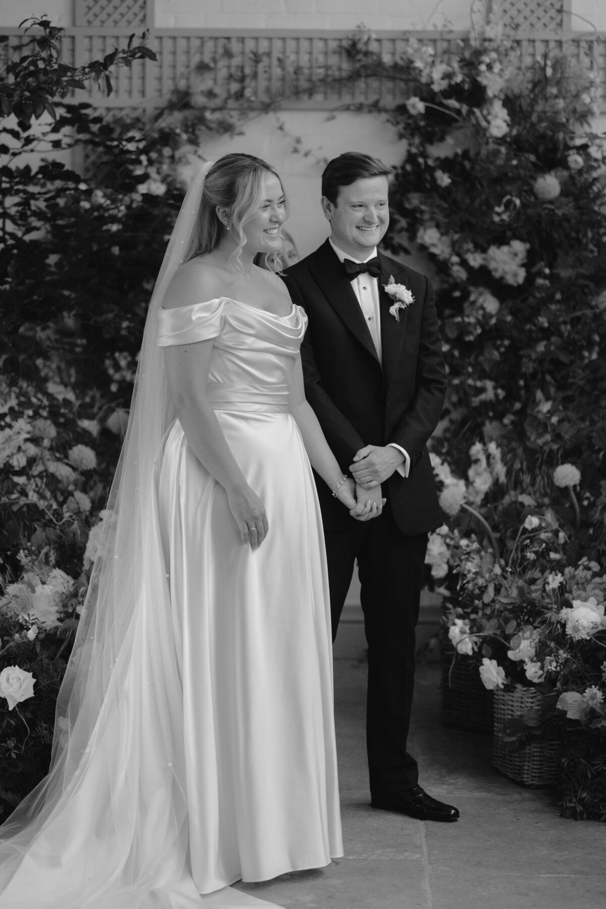 Emily&Tom-sharing-18