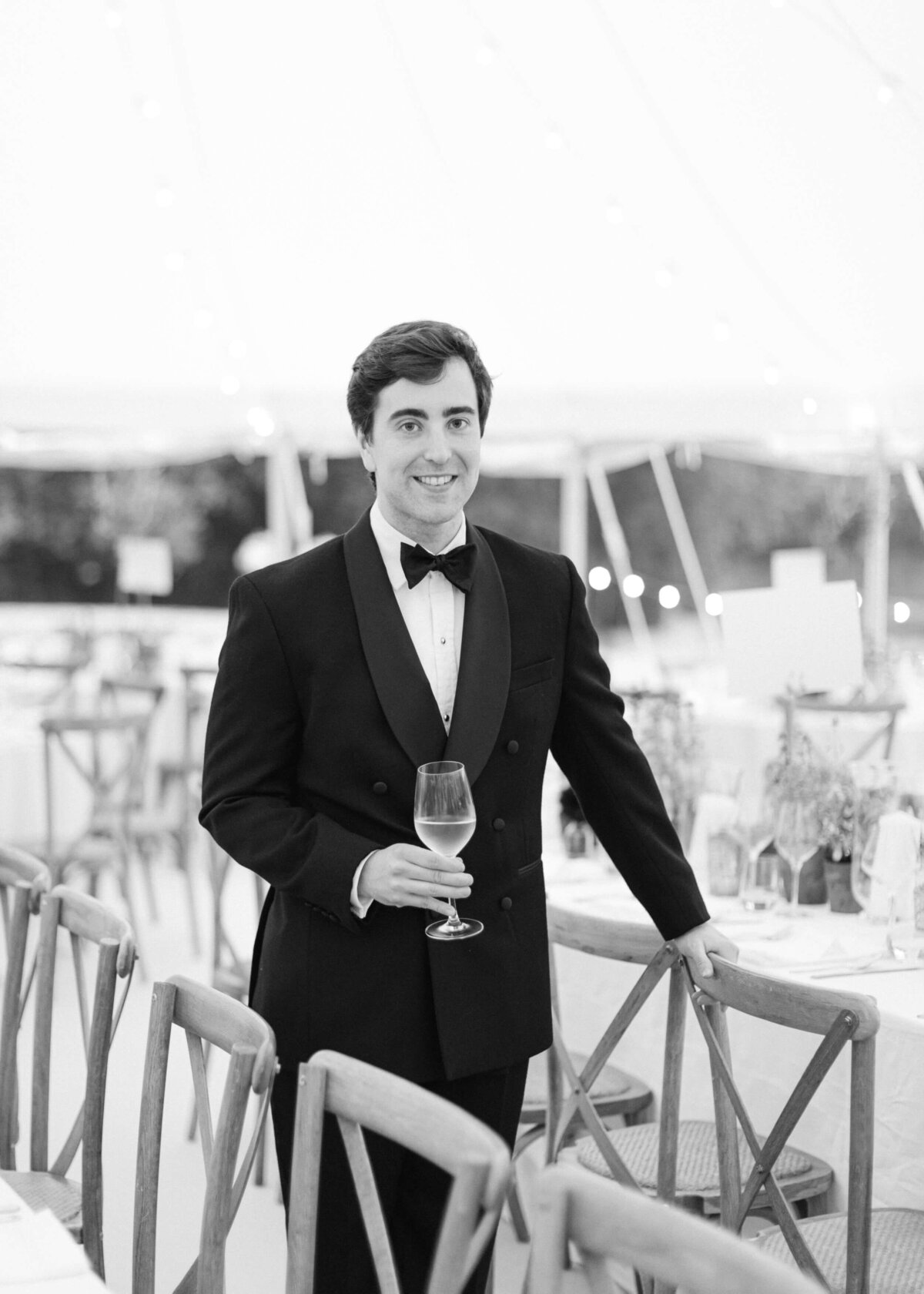 chloe-winstanley-weddings-groom-black-tie-champagne
