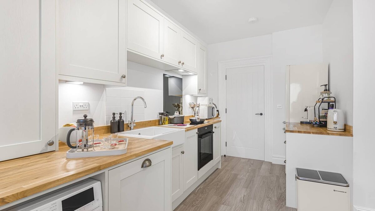 Kitchen 6