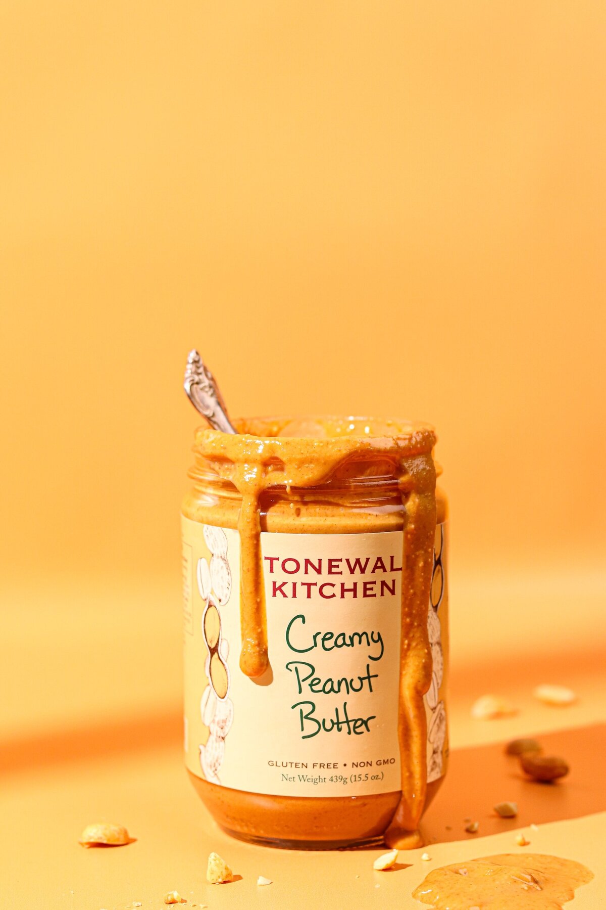 a jar of stonewall kitchen creamy peanut butter