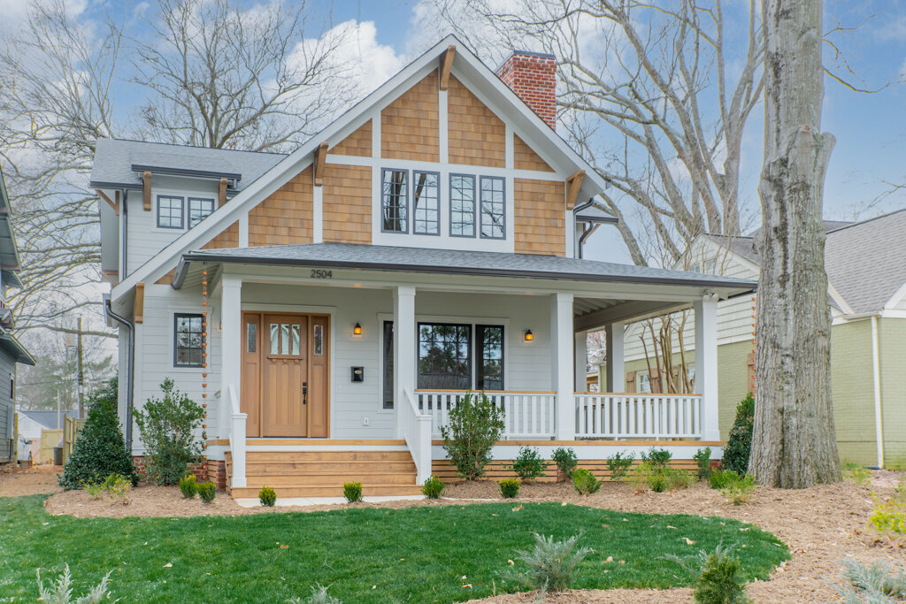 Cedar Shake Home - Craftsman Builder Chantilly Home 