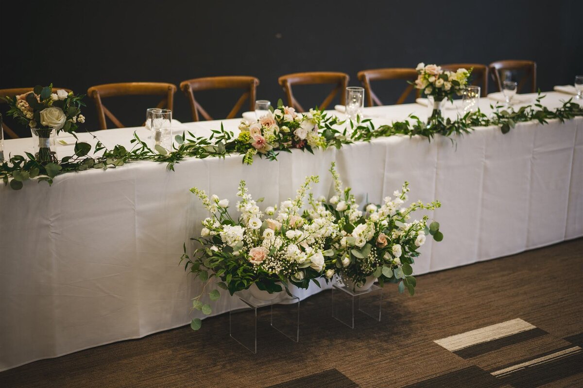 S&M - Kitchener Public Library Wedding Flowers15